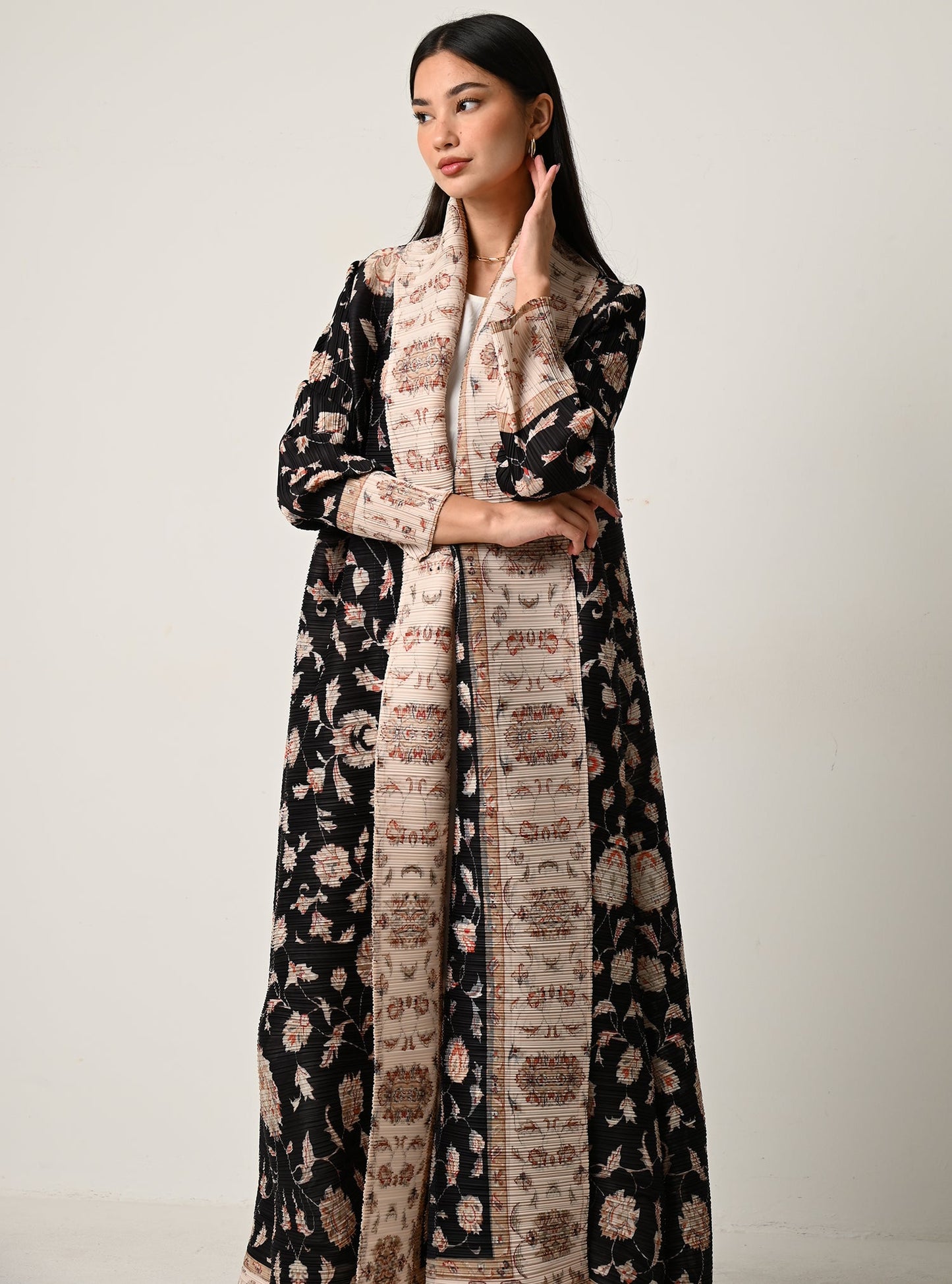 FAB121-Termeh Pleats Abaya with headscarf