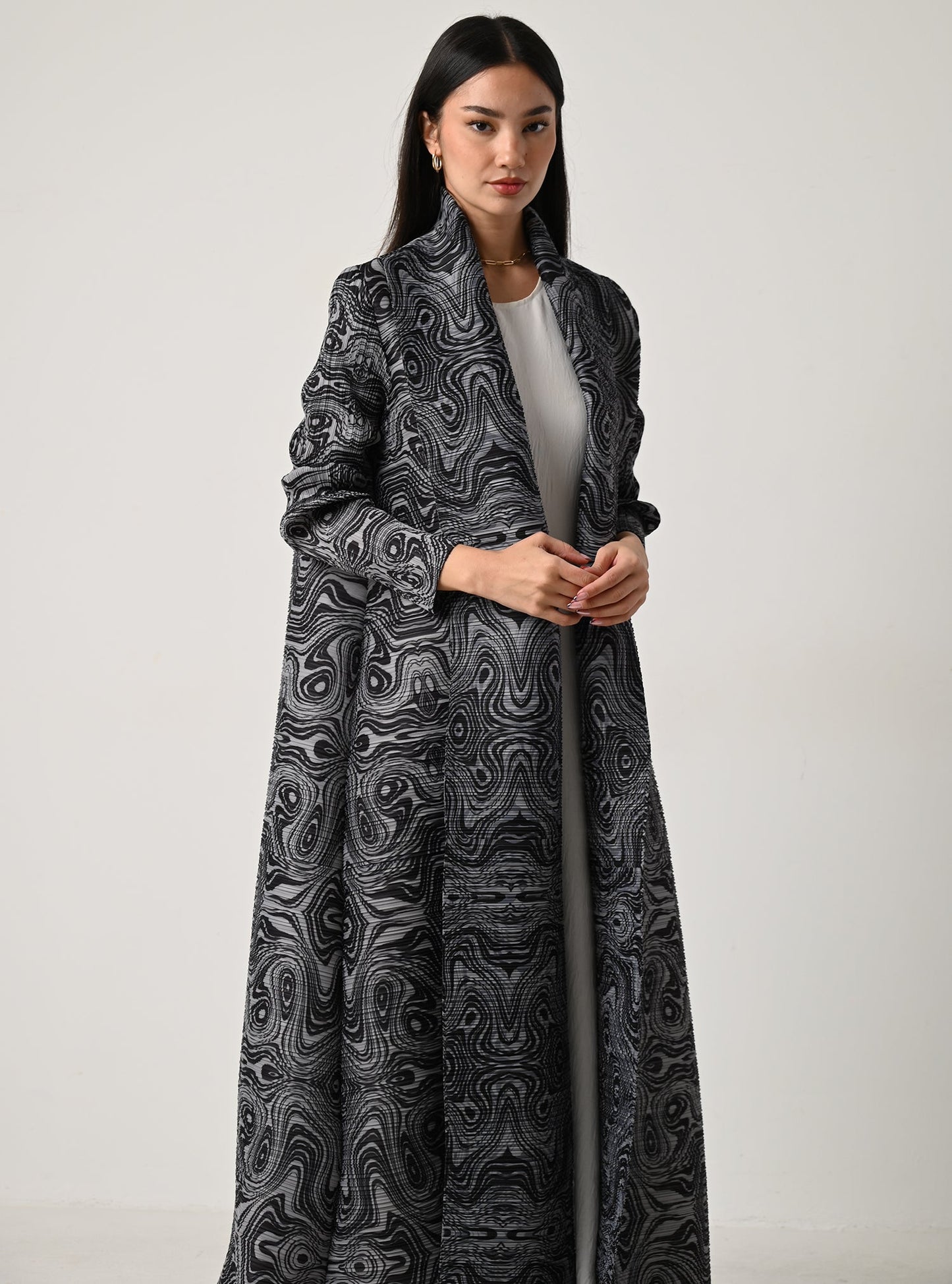 FAB118-Swirls Pleats Abaya with headscarf