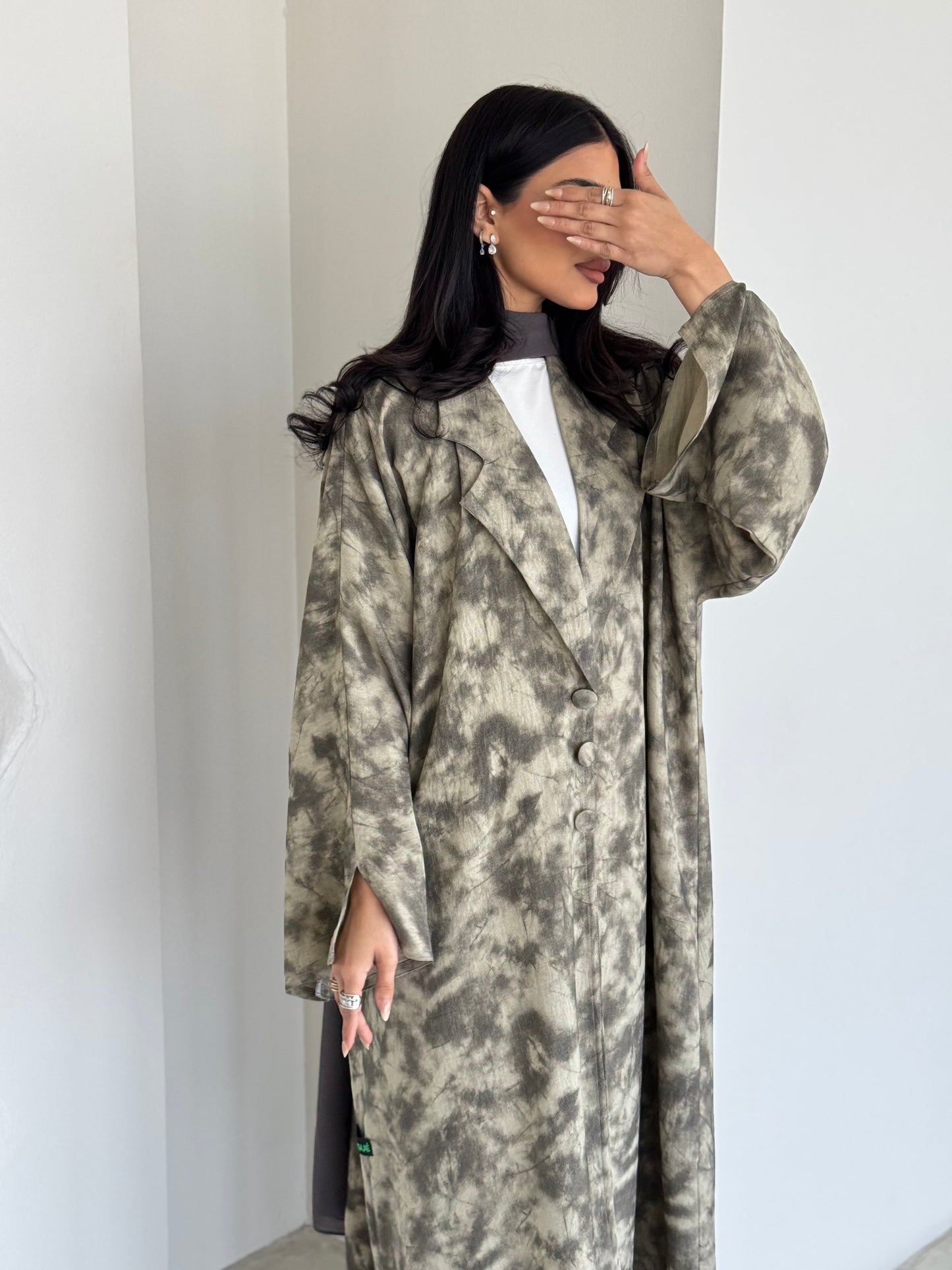 FAB179- Beige Tie-dye Blazer Cut Abaya
