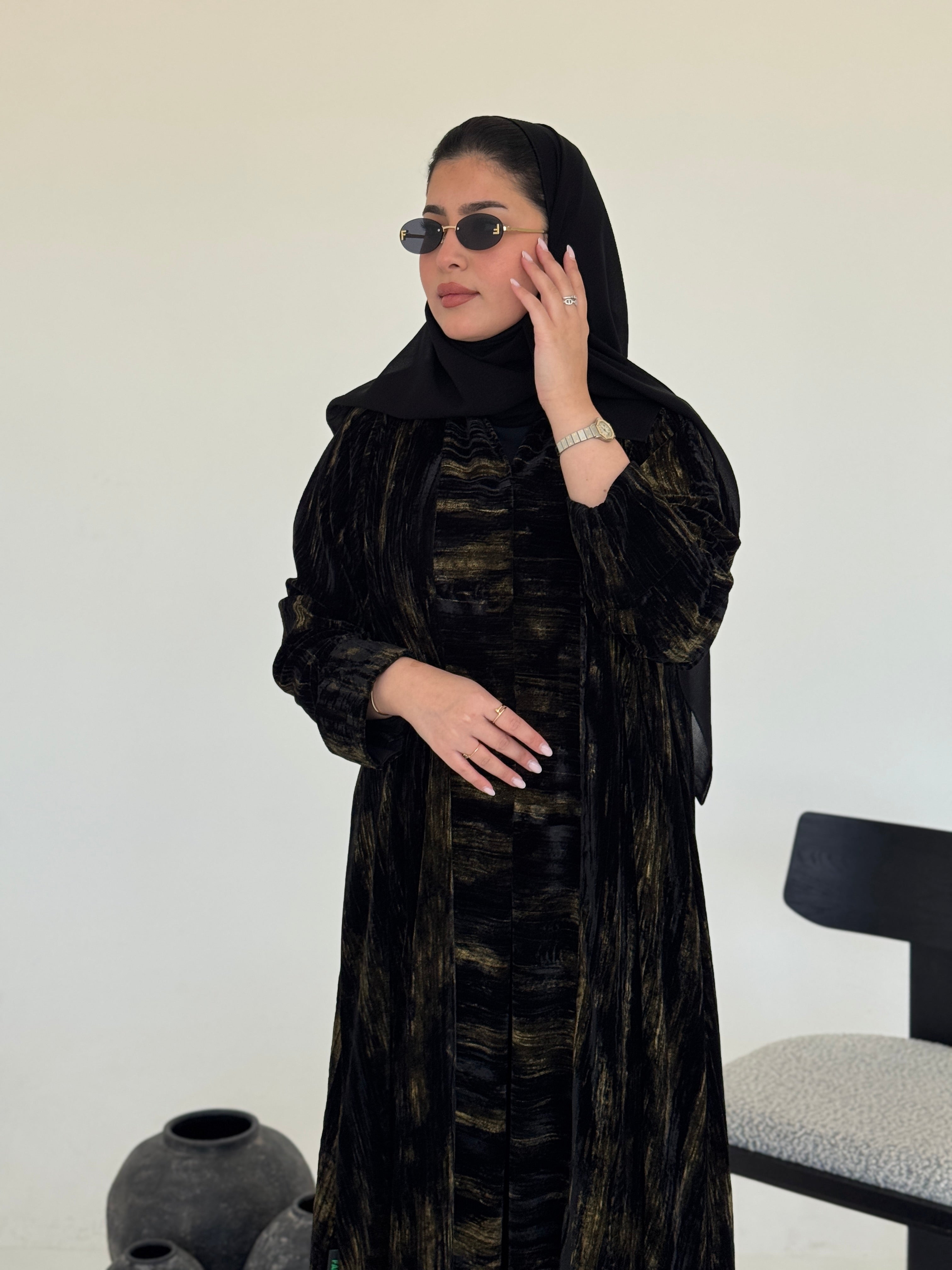 FAB234- Black & Gold Marble Velvet A-Cut Abaya