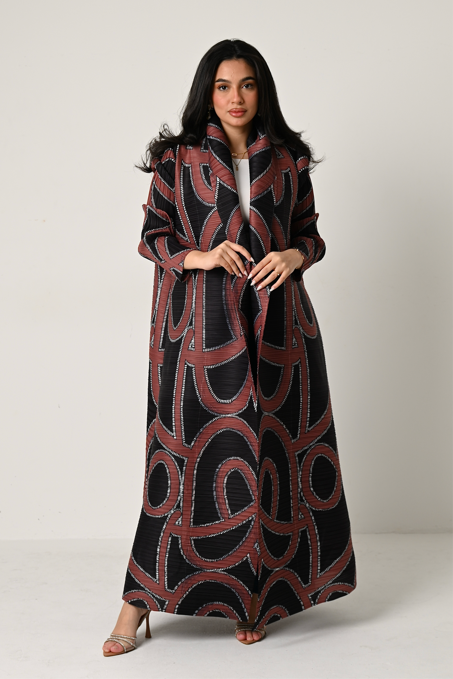 Patterned Pleats Abaya