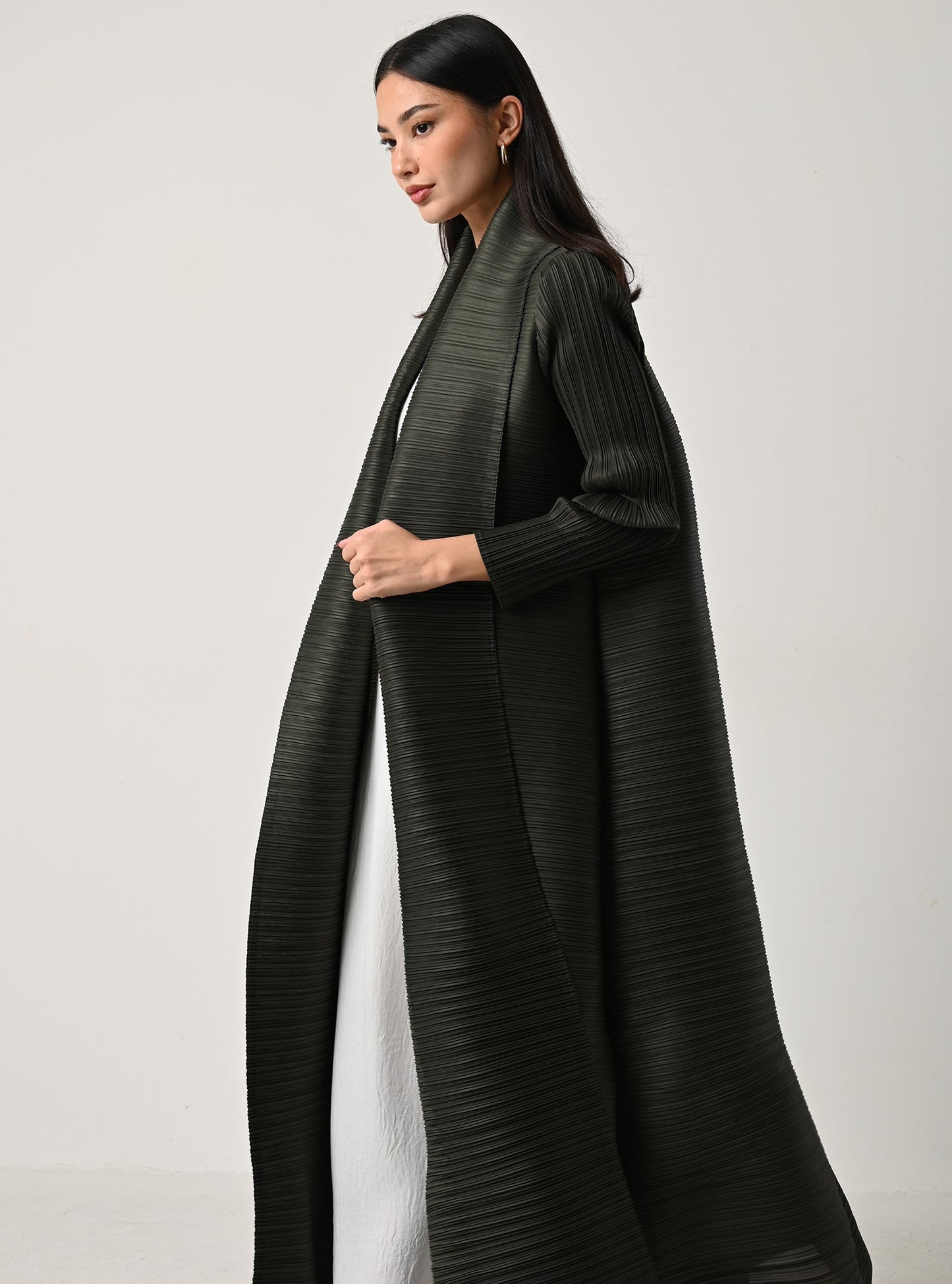 FAB113-Olive Pleats Abaya with headscarf