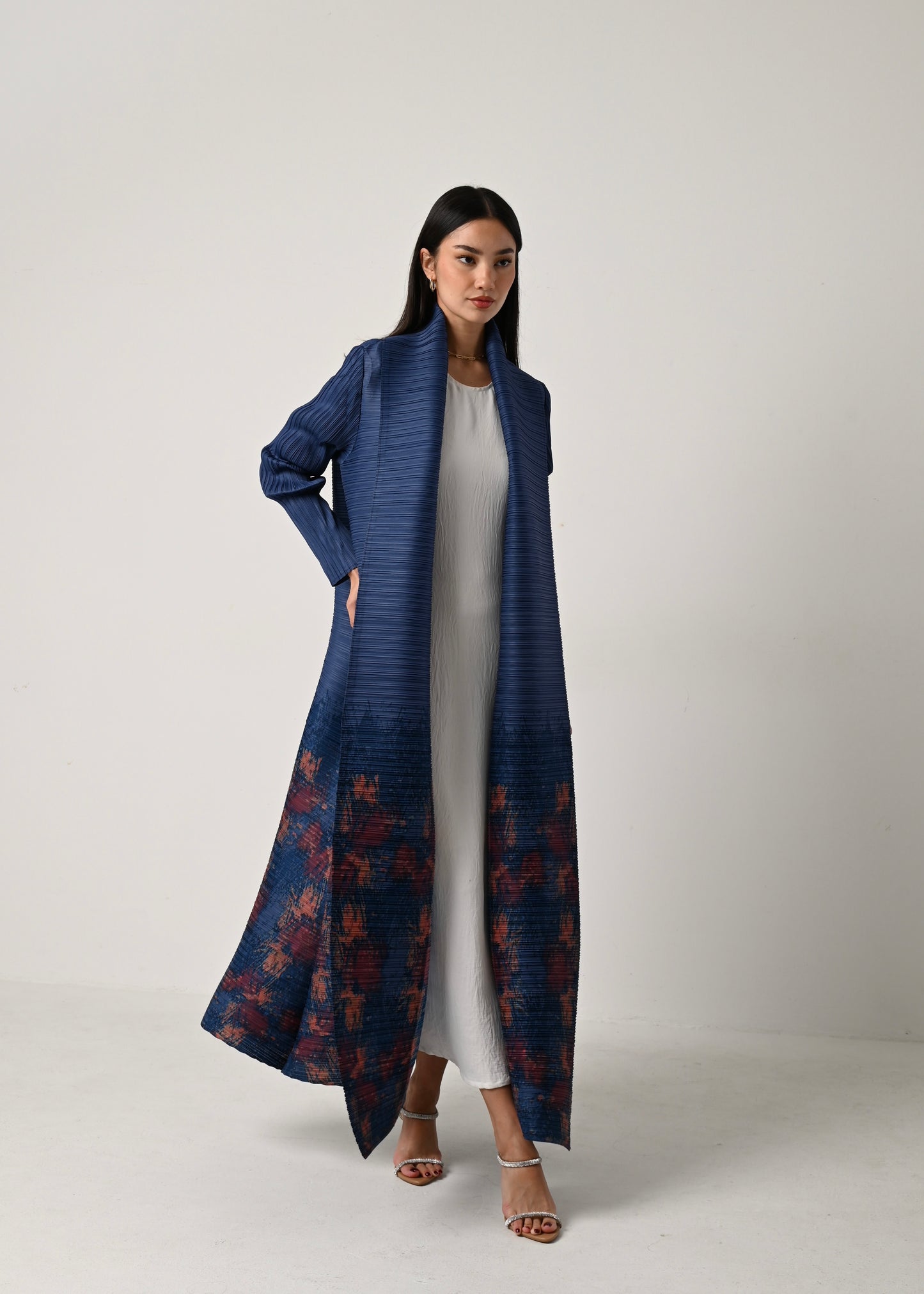 Azure Blue Patterned Pleats Abaya