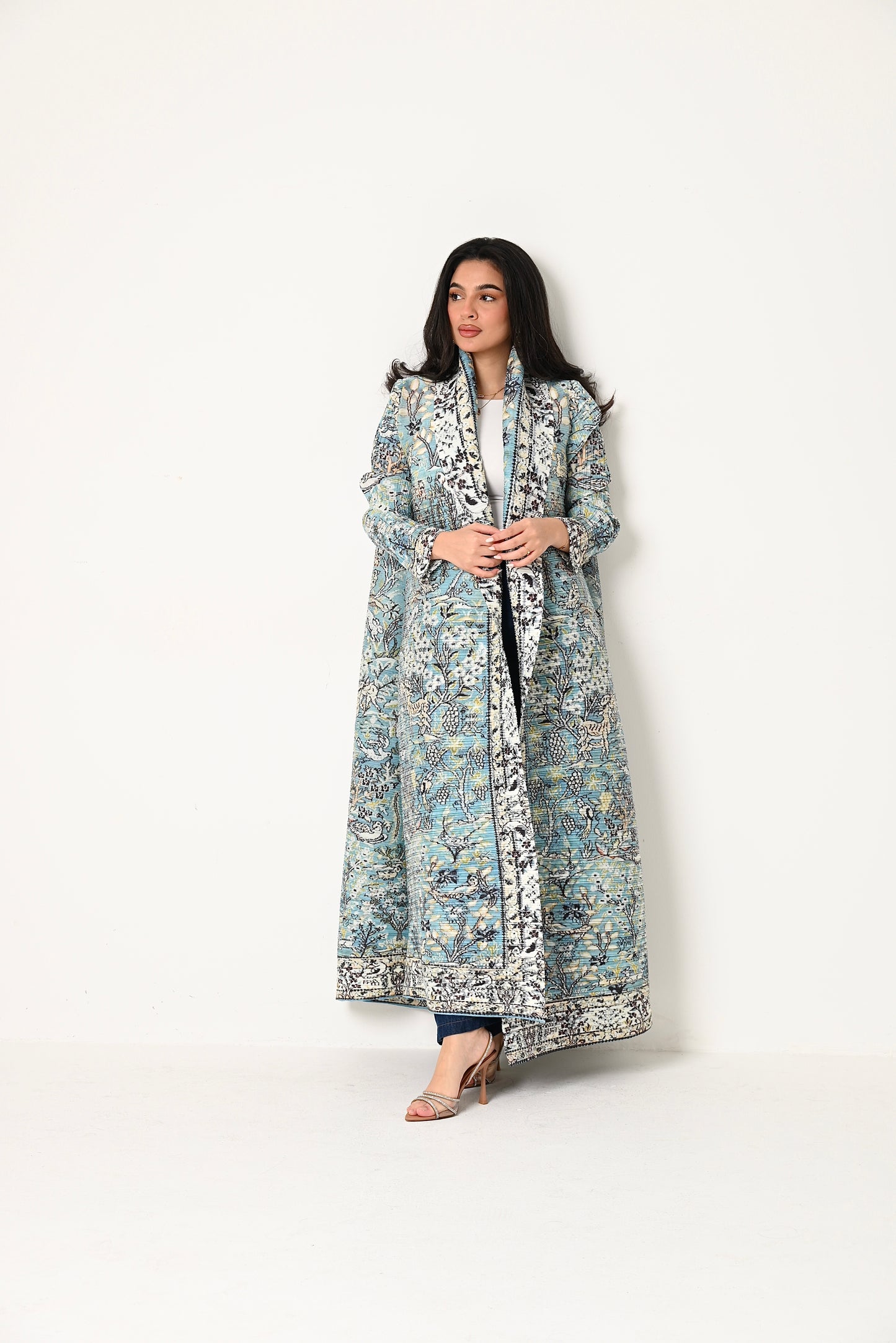 Patterned Pleats Abaya