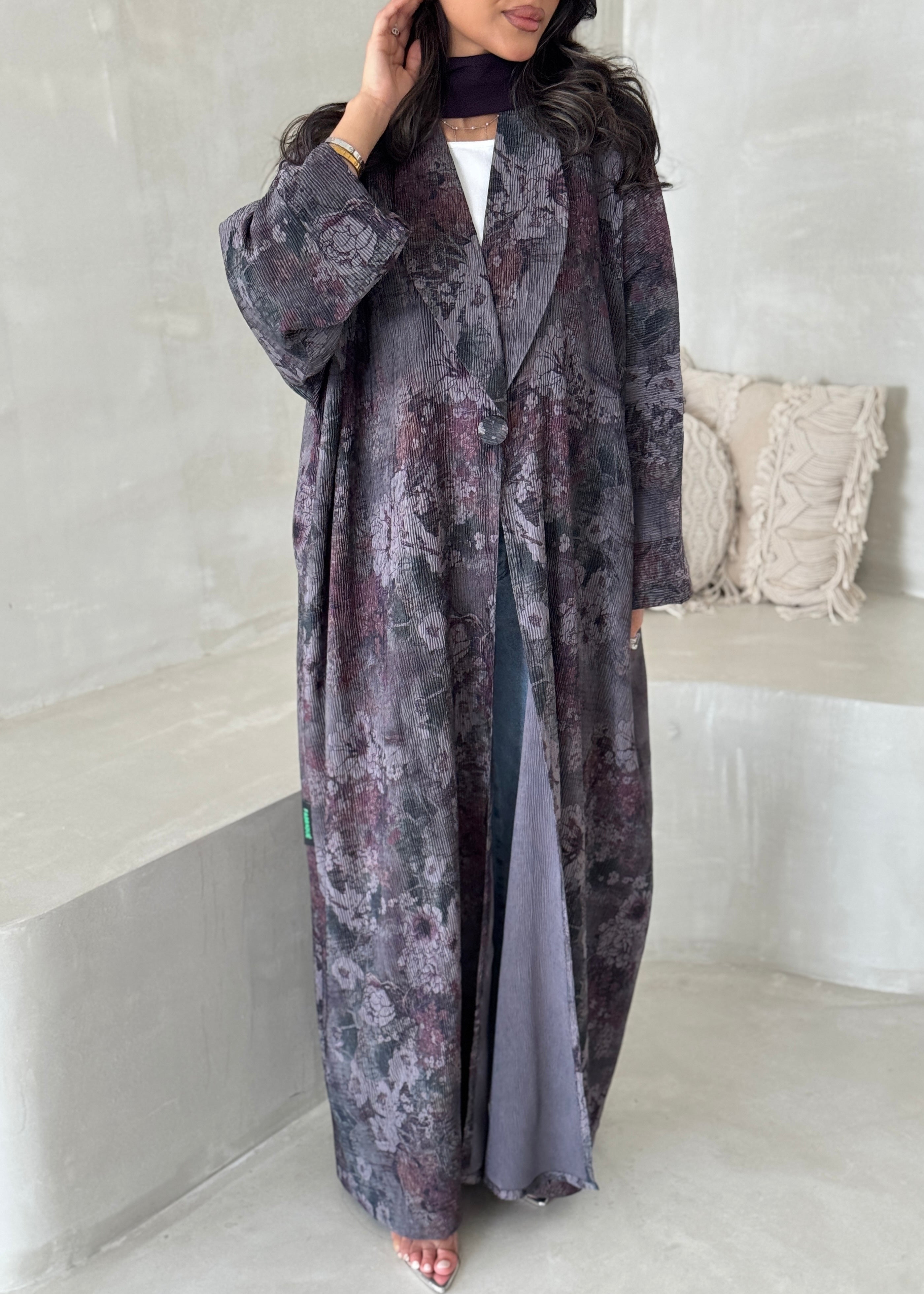 FAB199-Grey Pleats Half-Bisht Summer Abaya with matching headscarf