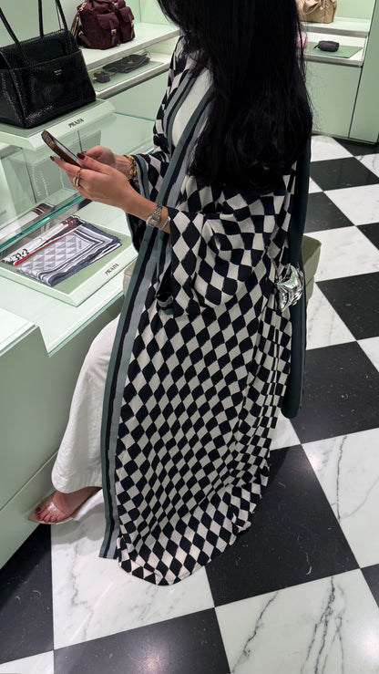 FAB305- Green & Black Checkered Print A-Cut Chiffon Silk Abaya