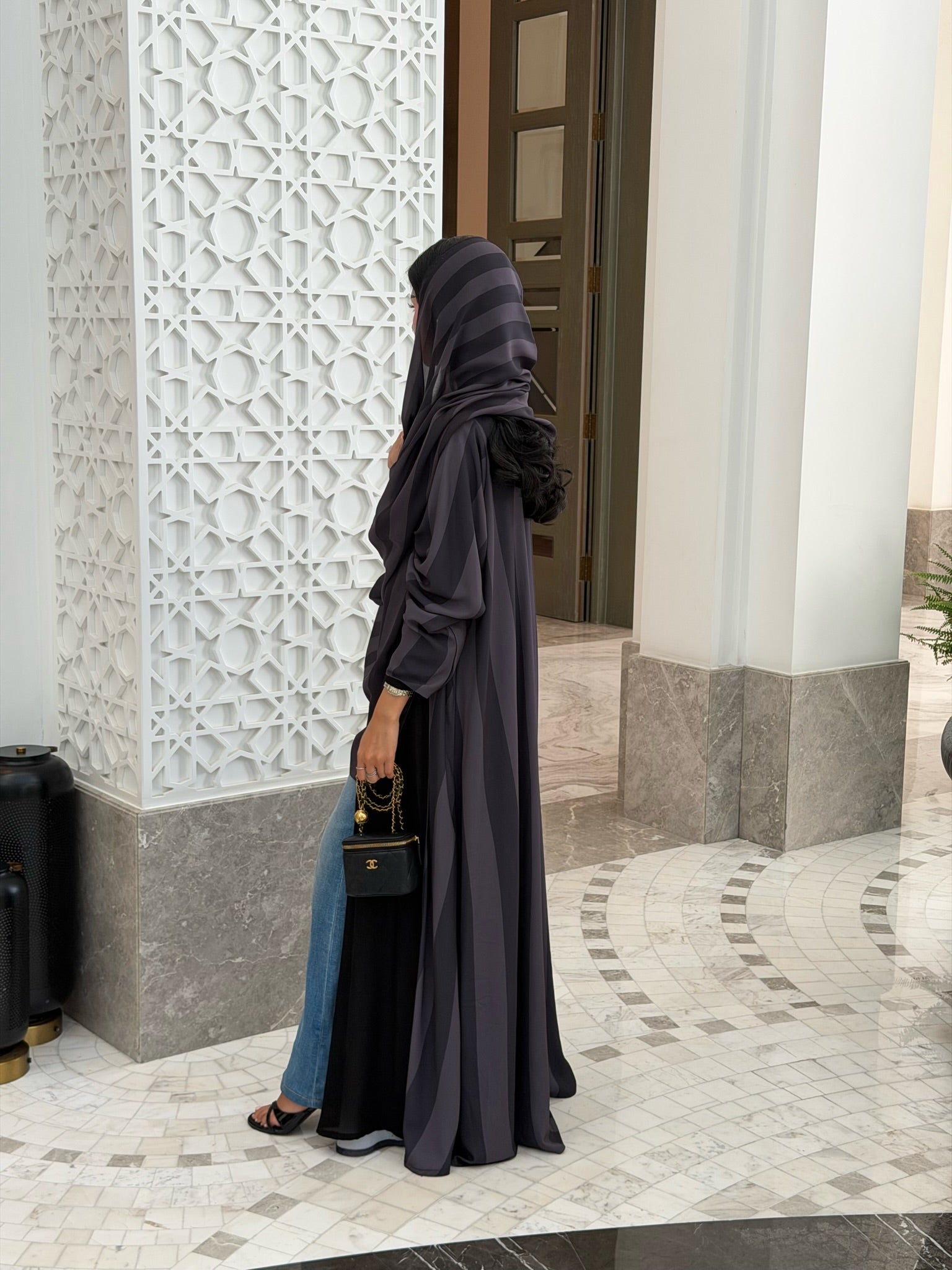 FAB332-Grey Basic Light Stripped Printed Klosh Abaya Set