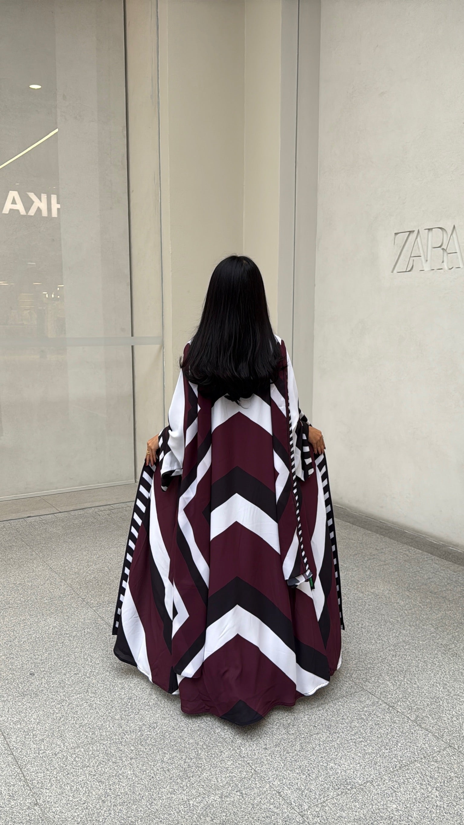 FAB302-Maroon & Black Printed Chiffon Silk A-Cut Abaya Set