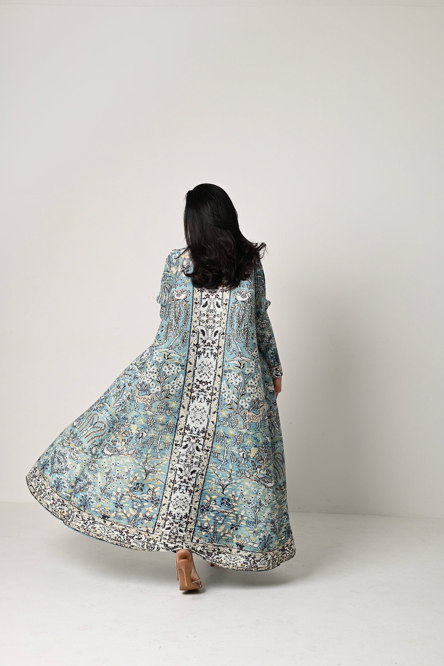 Patterned Pleats Abaya