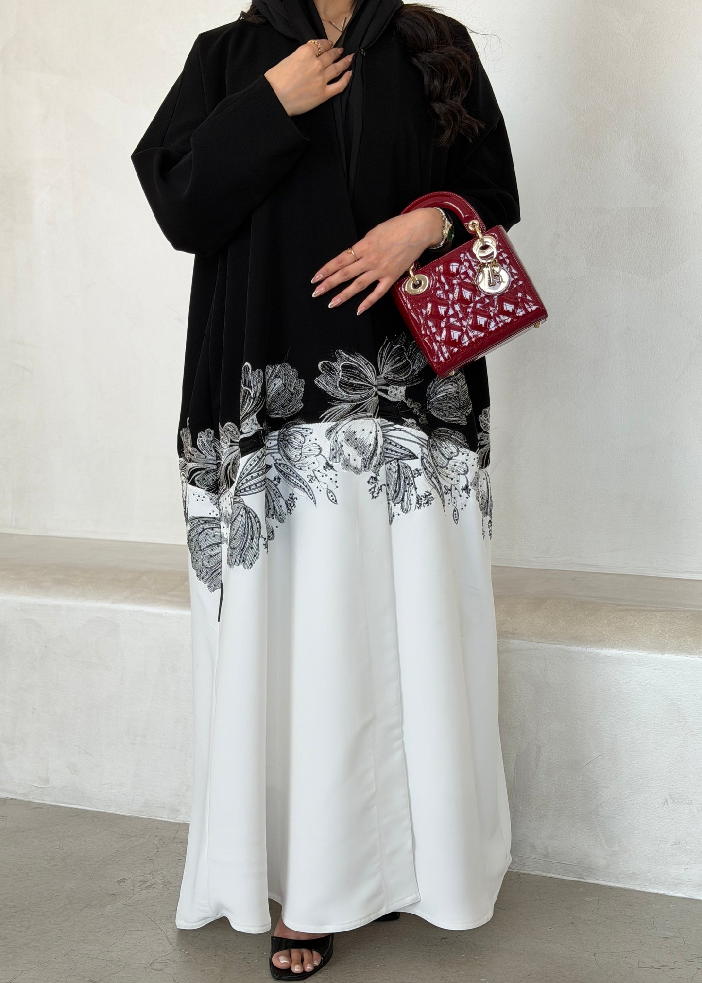 FAB292- Black & White Crepe Crystal Embroidered Abaya