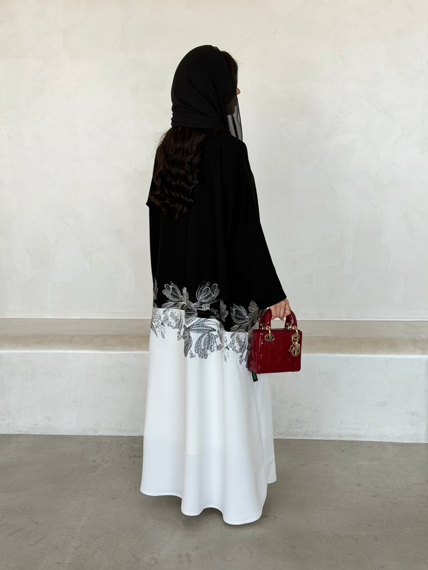 FAB292- Black & White Crepe Crystal Embroidered Abaya
