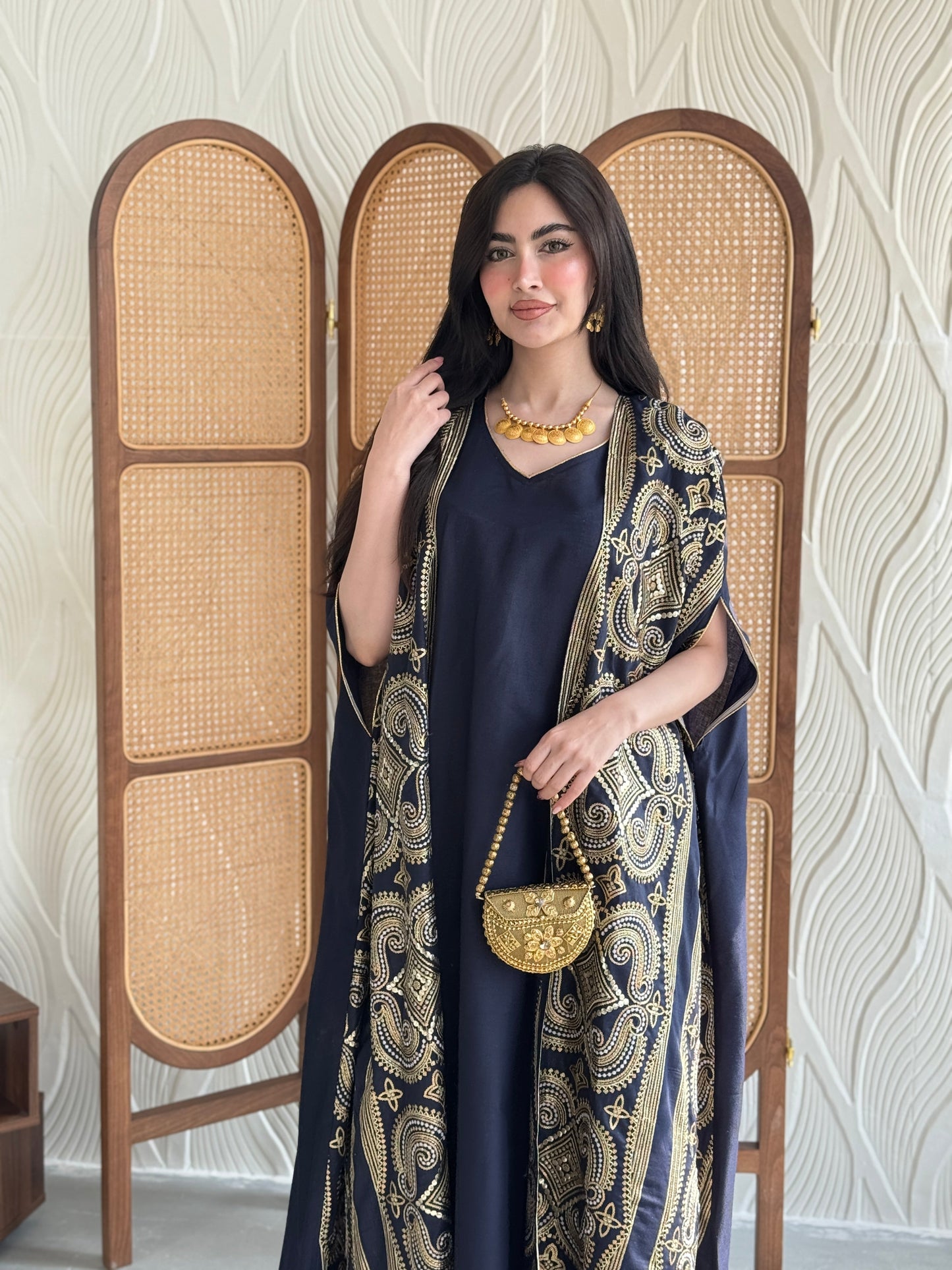FAB276-Navy Two-Piece Linen Bisht Set, Detailed with Elegant Gold Embroidery