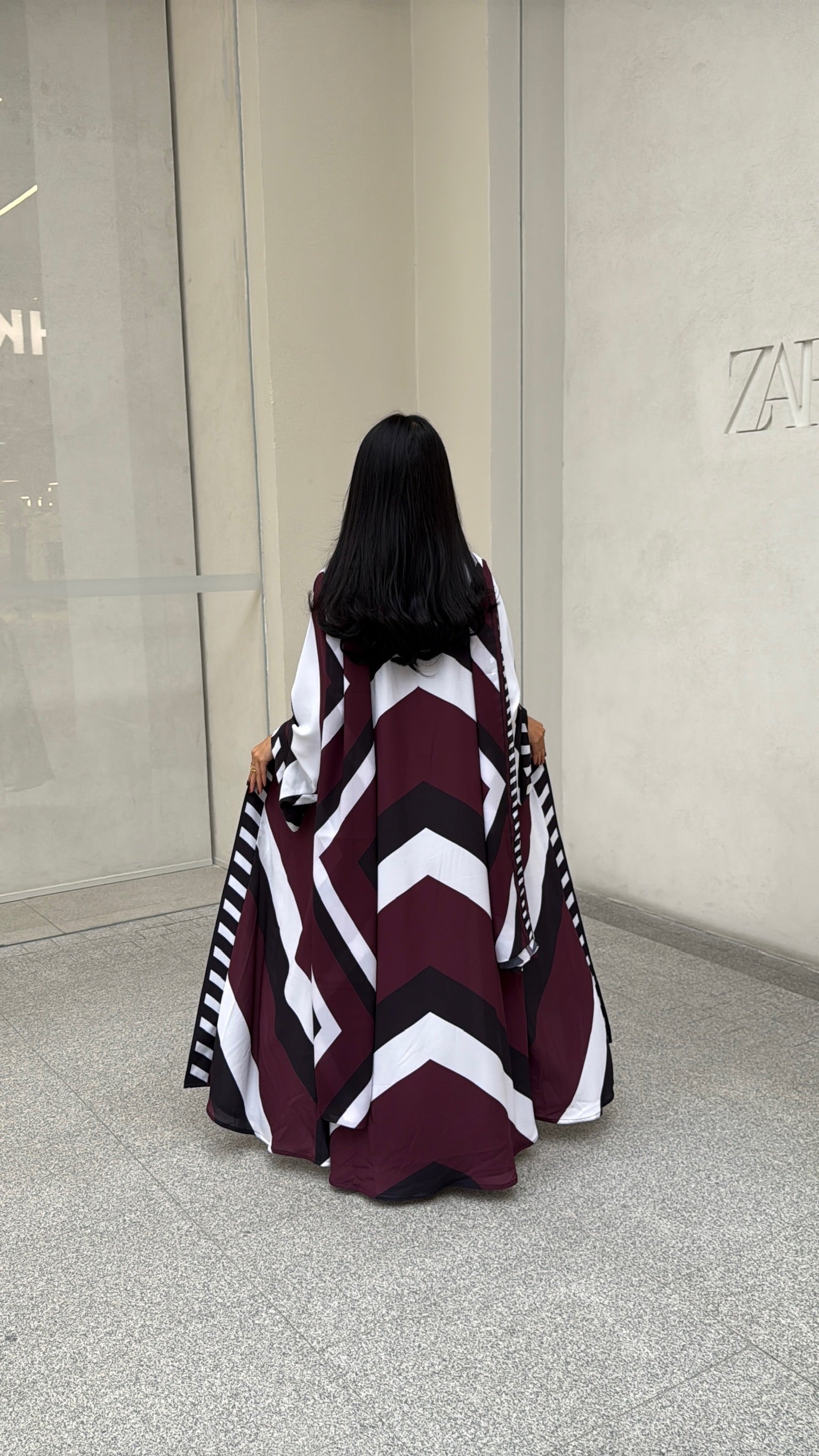 FAB302-Maroon & Black Printed Chiffon Silk A-Cut Abaya Set