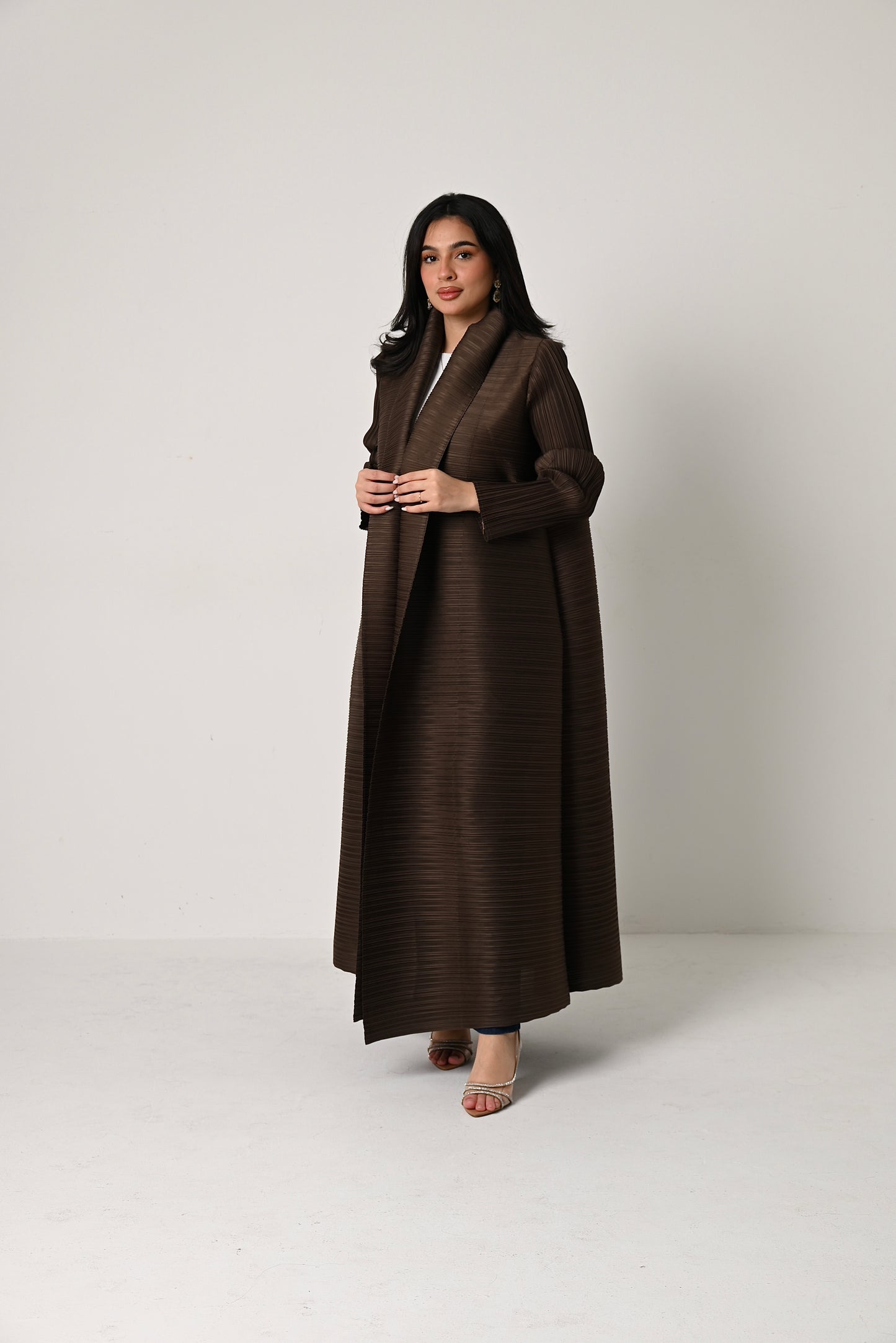 Chocolate Pleats Abaya