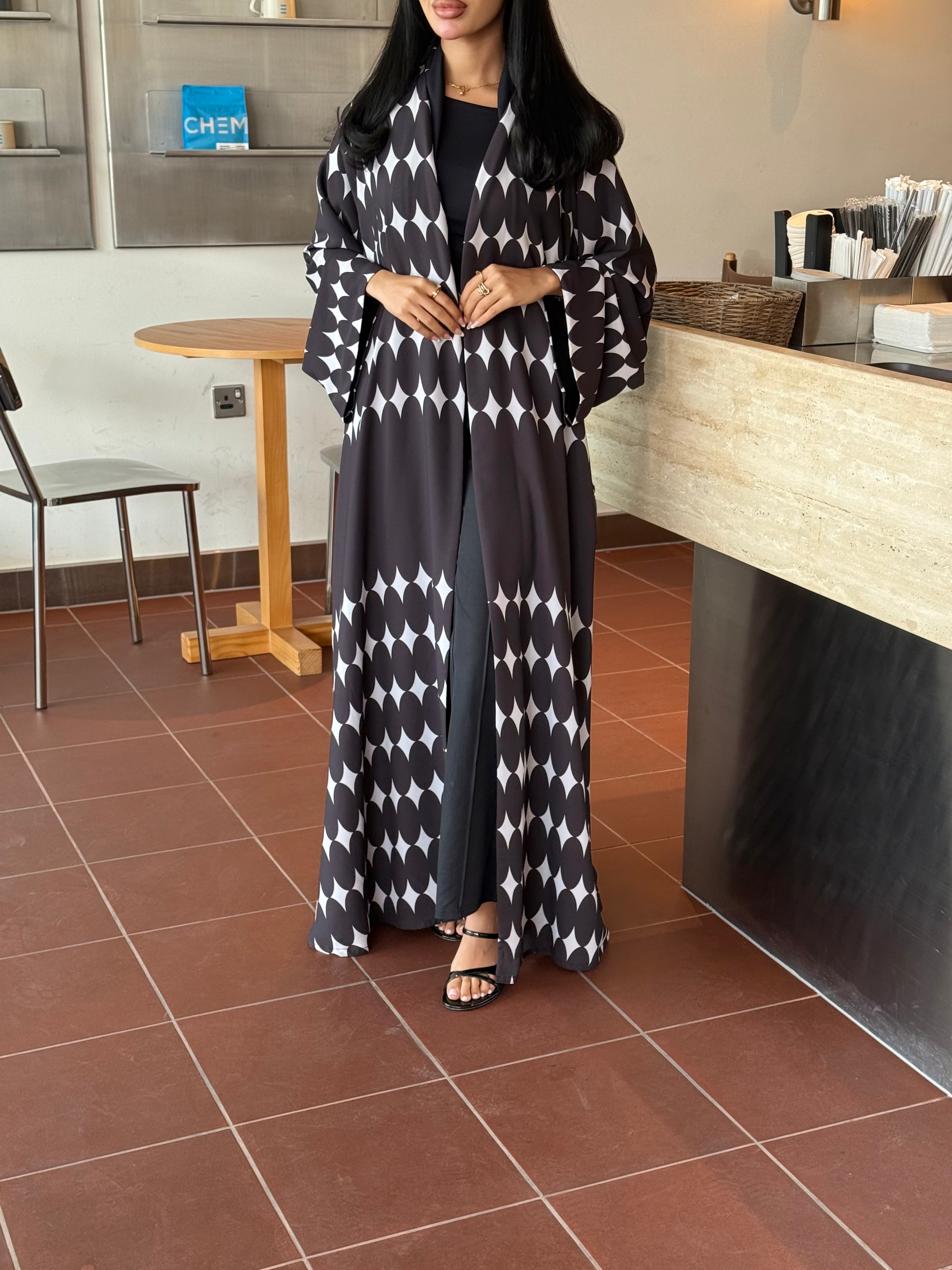 FAB334-White & Black Diamond Print Straight-Cut Abaya with Matching Headscarf