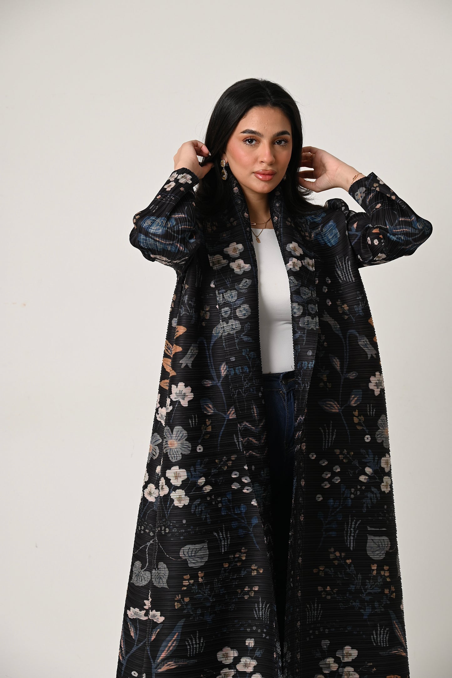 Patterned Pleats Abaya