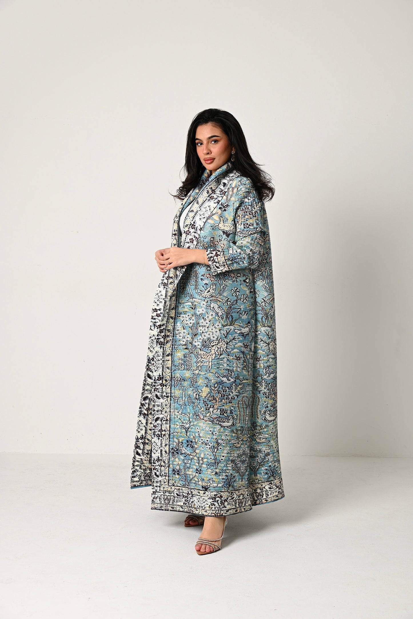 Patterned Pleats Abaya