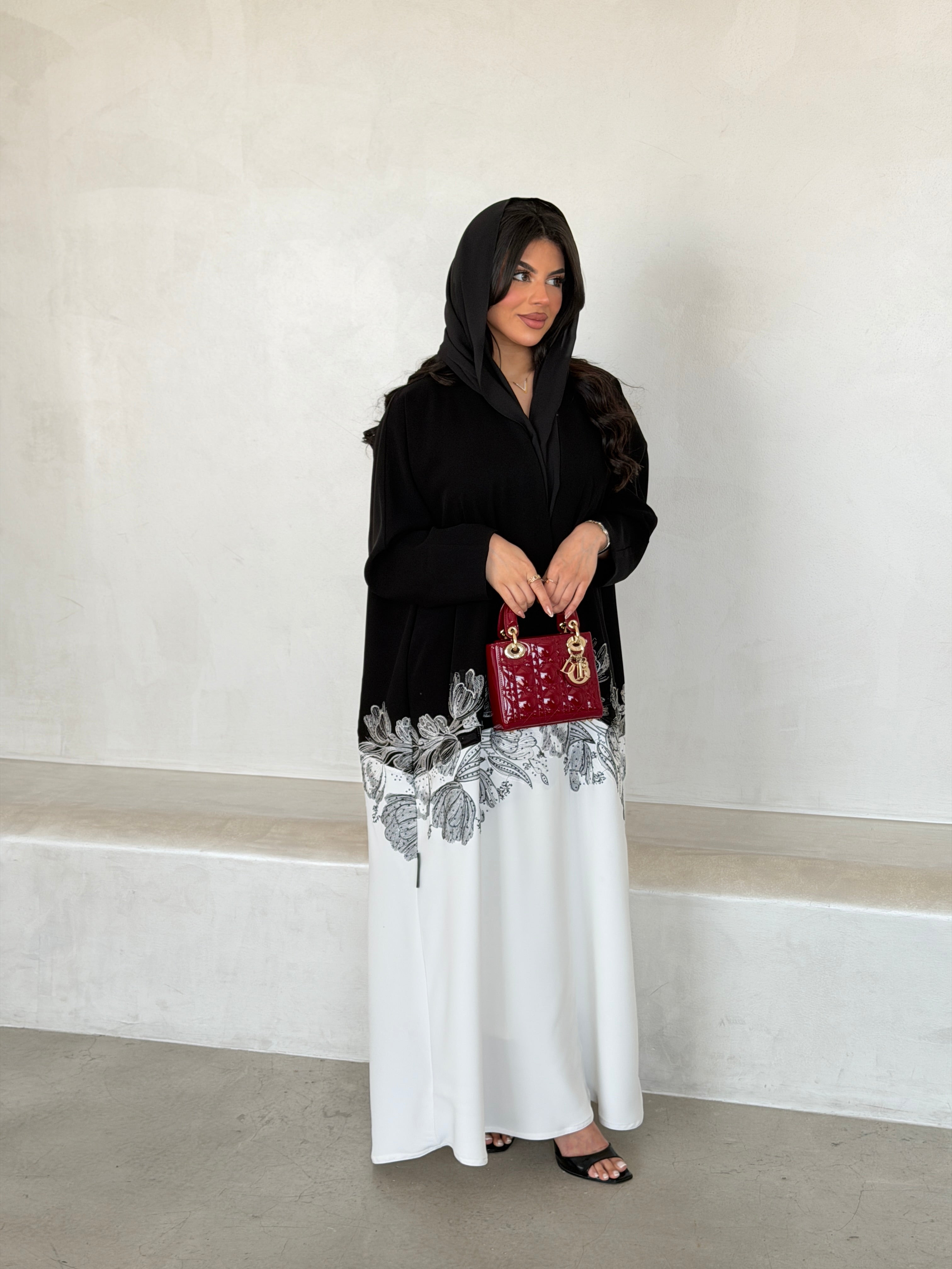 FAB292- Black & White Crepe Crystal Embroidered Abaya