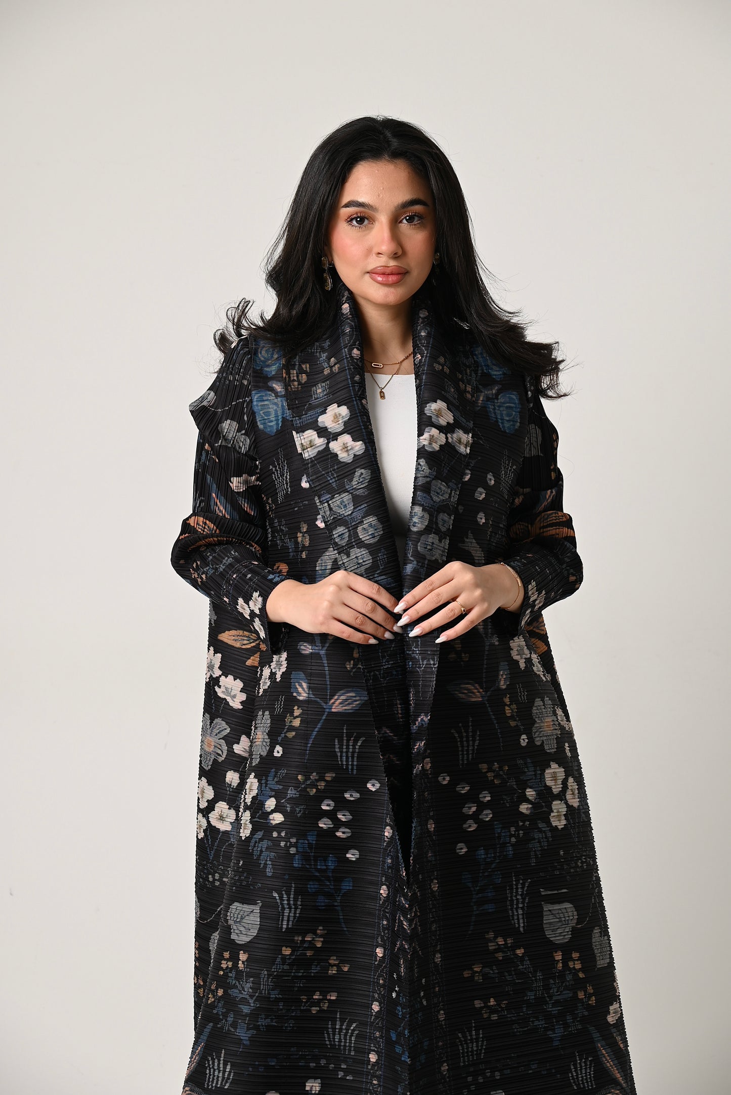 Patterned Pleats Abaya