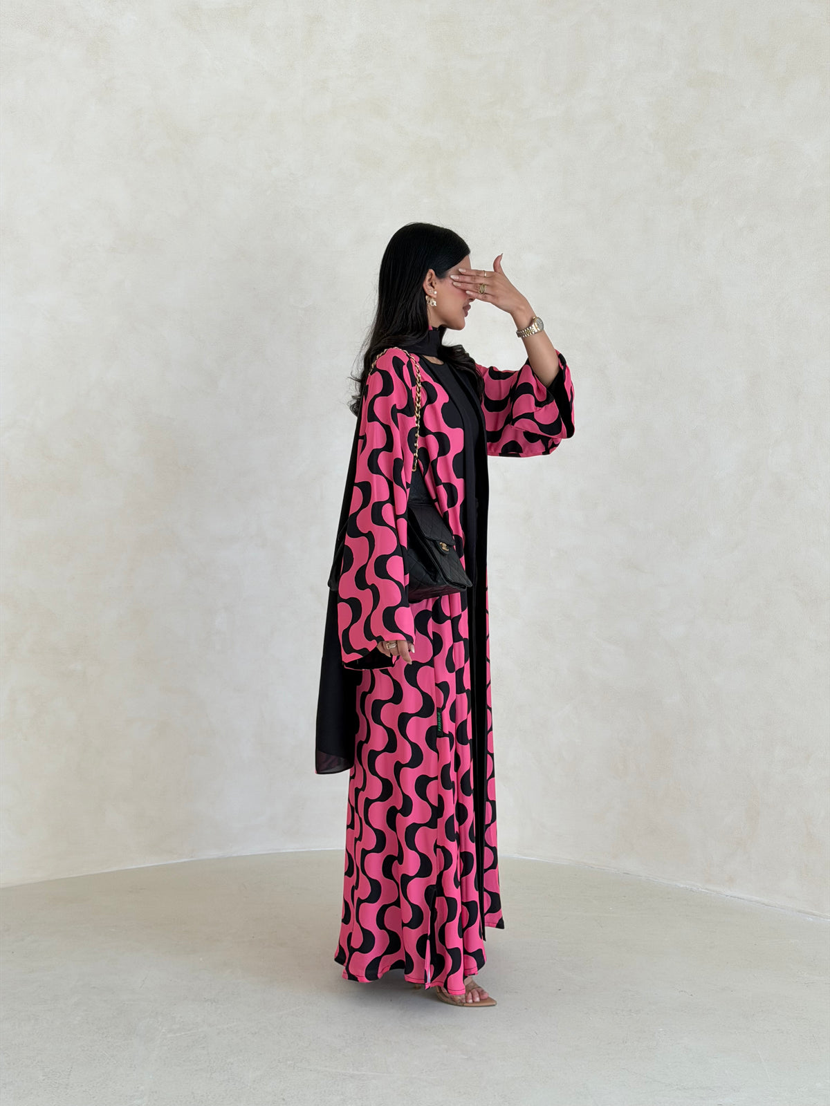 FAB342-Barbie Pink and Black Waves Printed Straight-Cut Abaya and matching headscarf