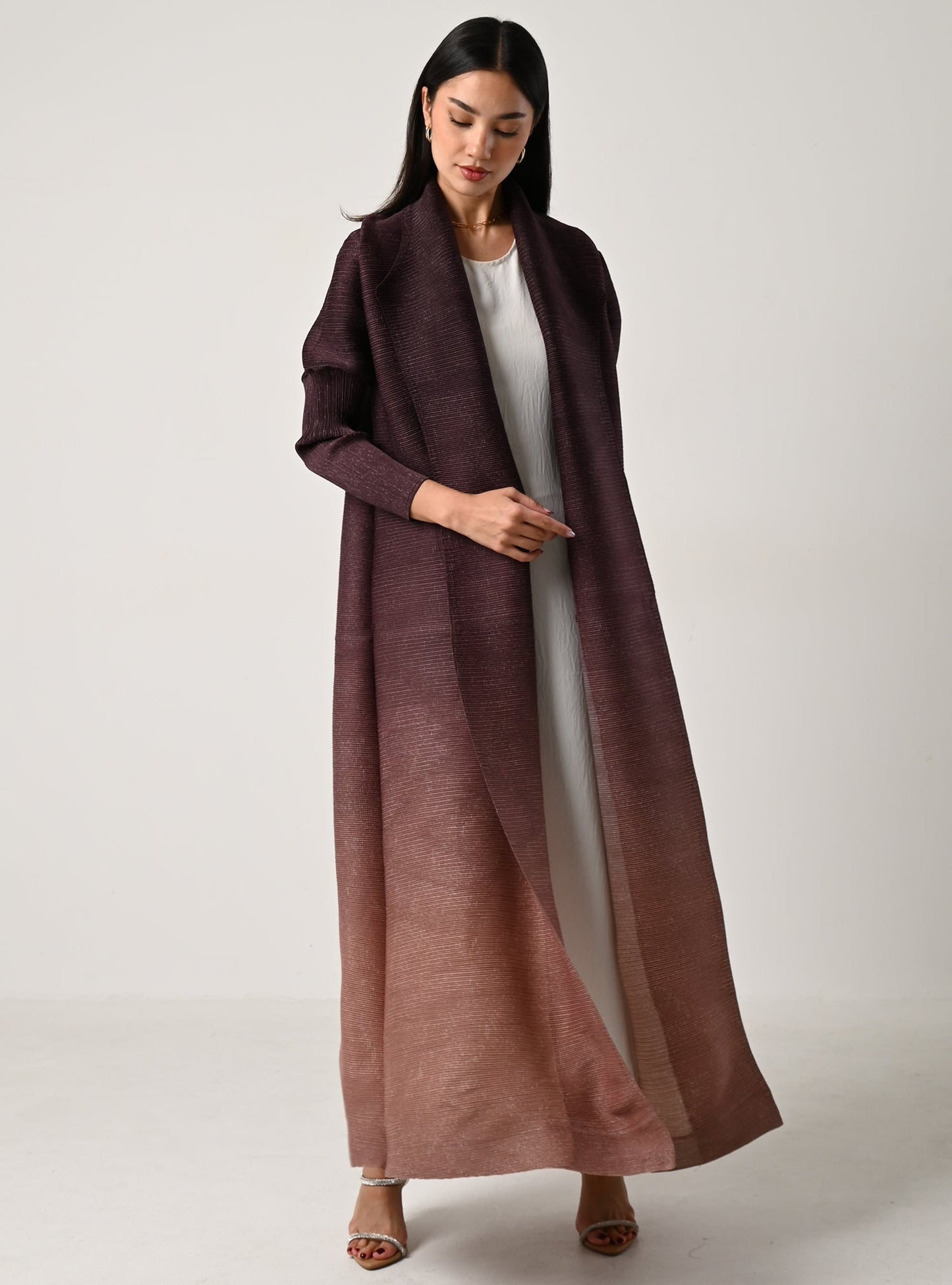 FAB117-Burgundy Ombré Pleats Abaya With Headscarf