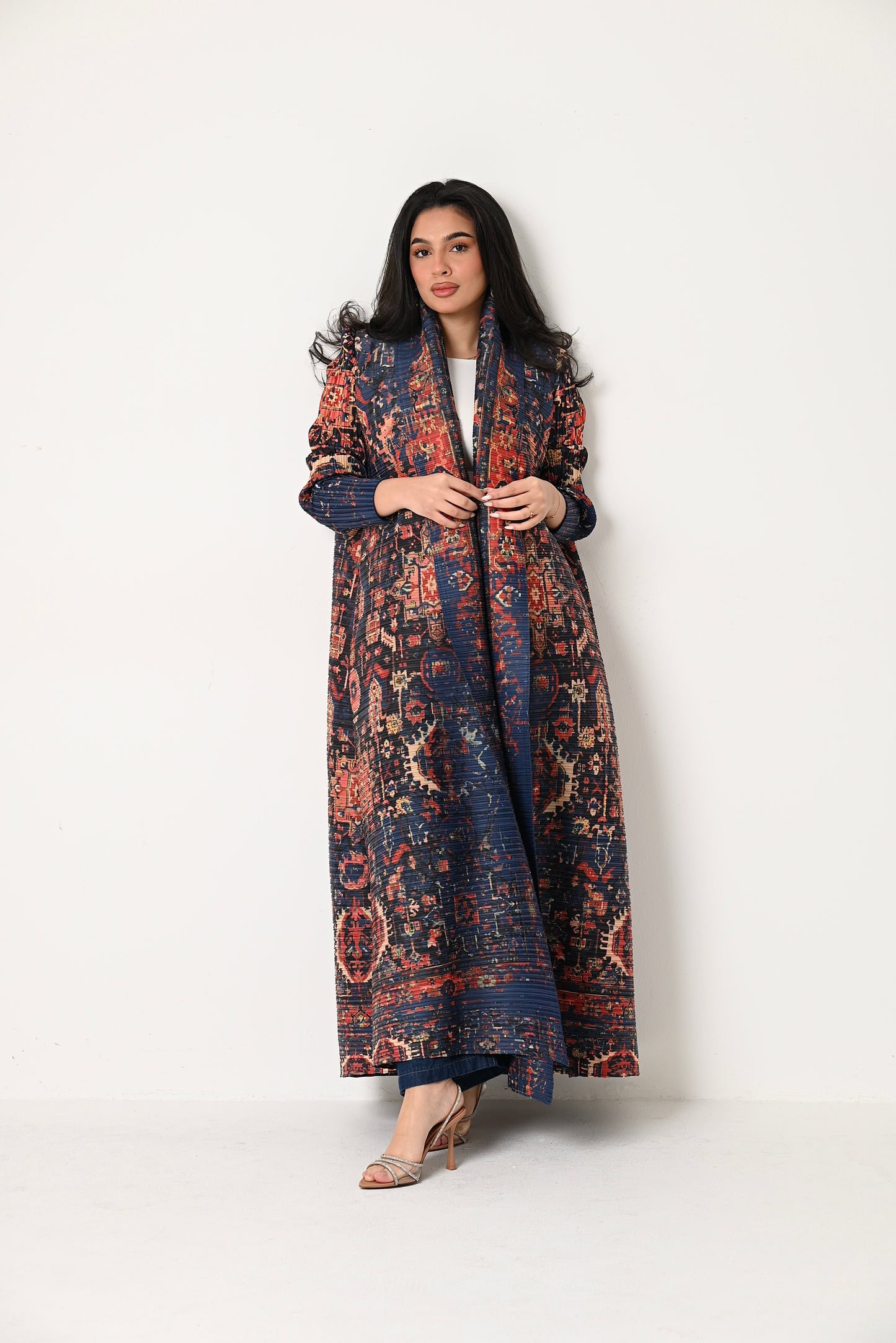 Patterned Pleats Abaya