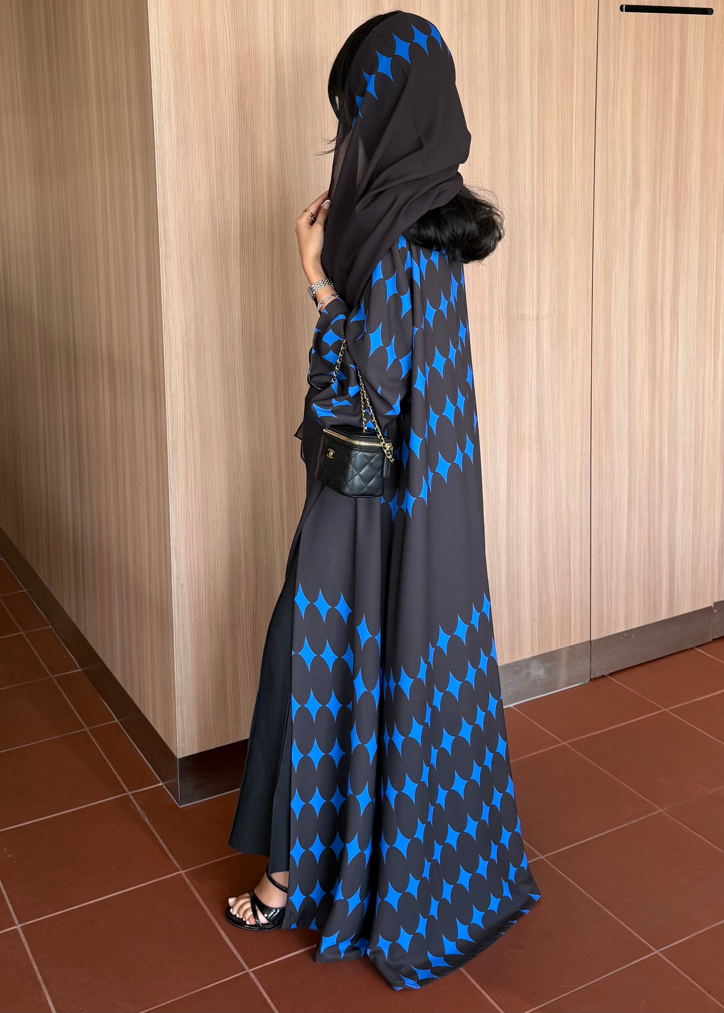 FAB336-Blue & Black Diamond Print Straight-Cut Abaya with Matching Headscarf