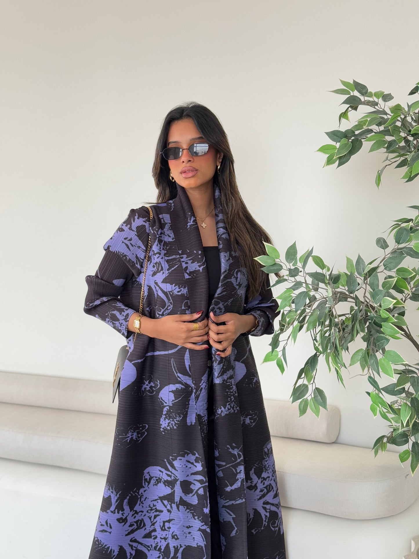 Orchid Patterned Pleats Abaya