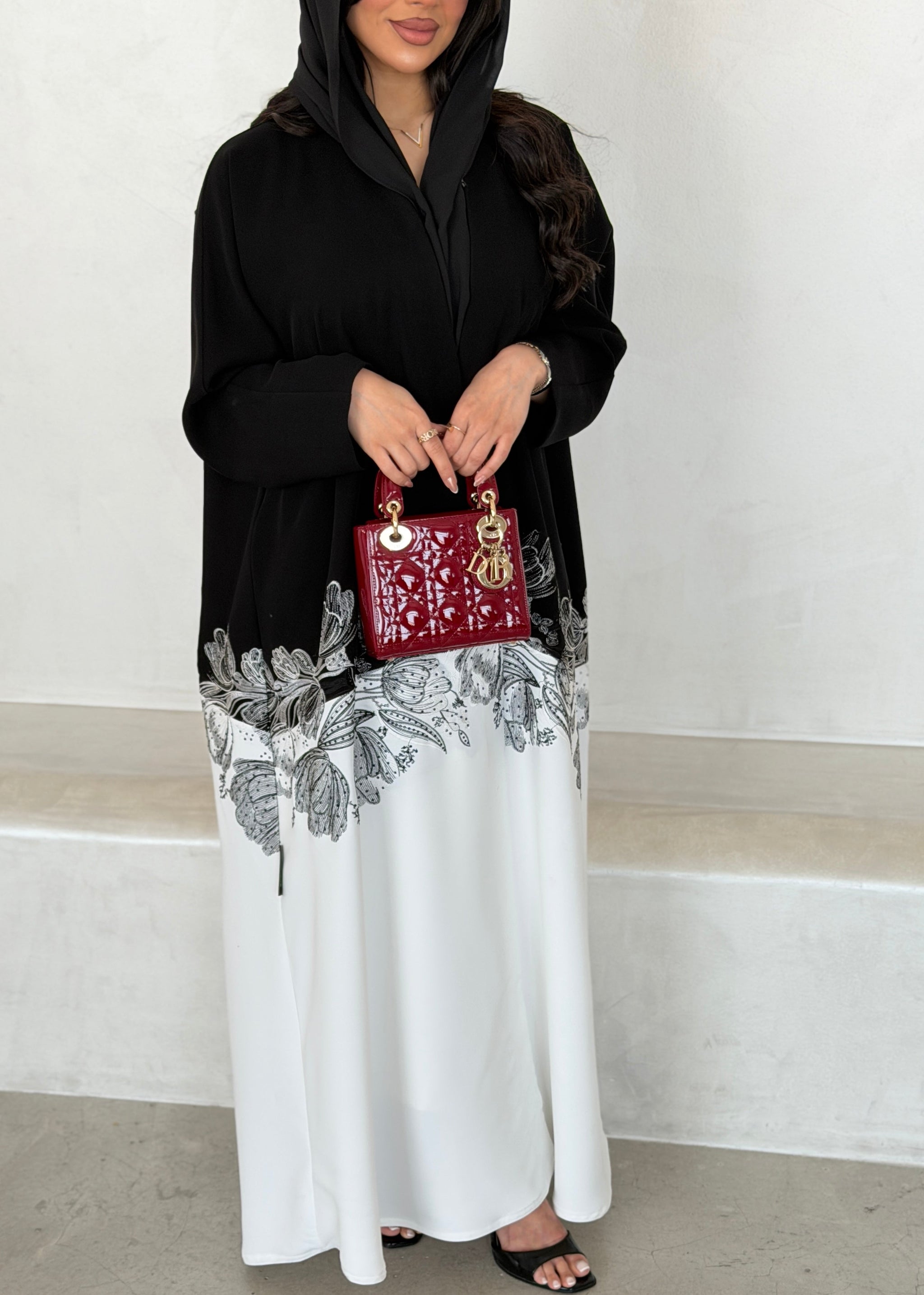 FAB292- Black & White Crepe Crystal Embroidered Abaya