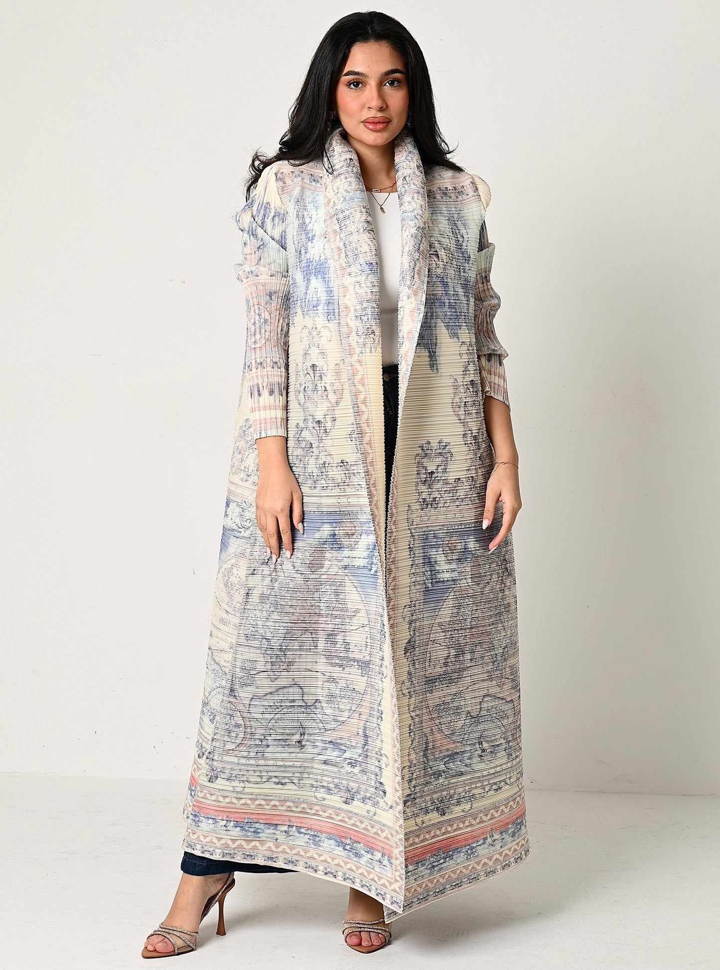 FAB112-Patterned Pleats Abaya With headscarf