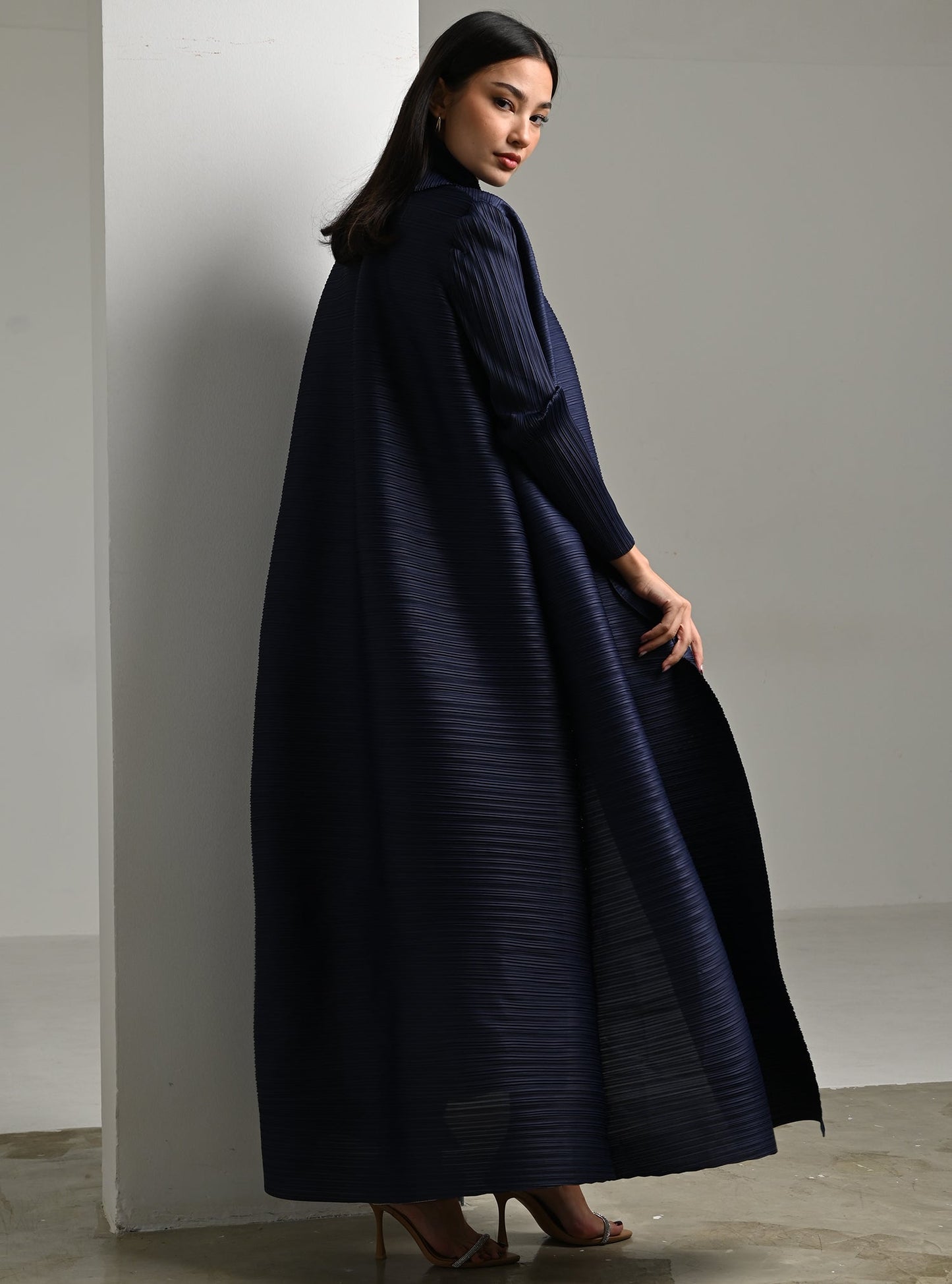 FAB113-Midnight Blue Pleats Abaya with headscarf