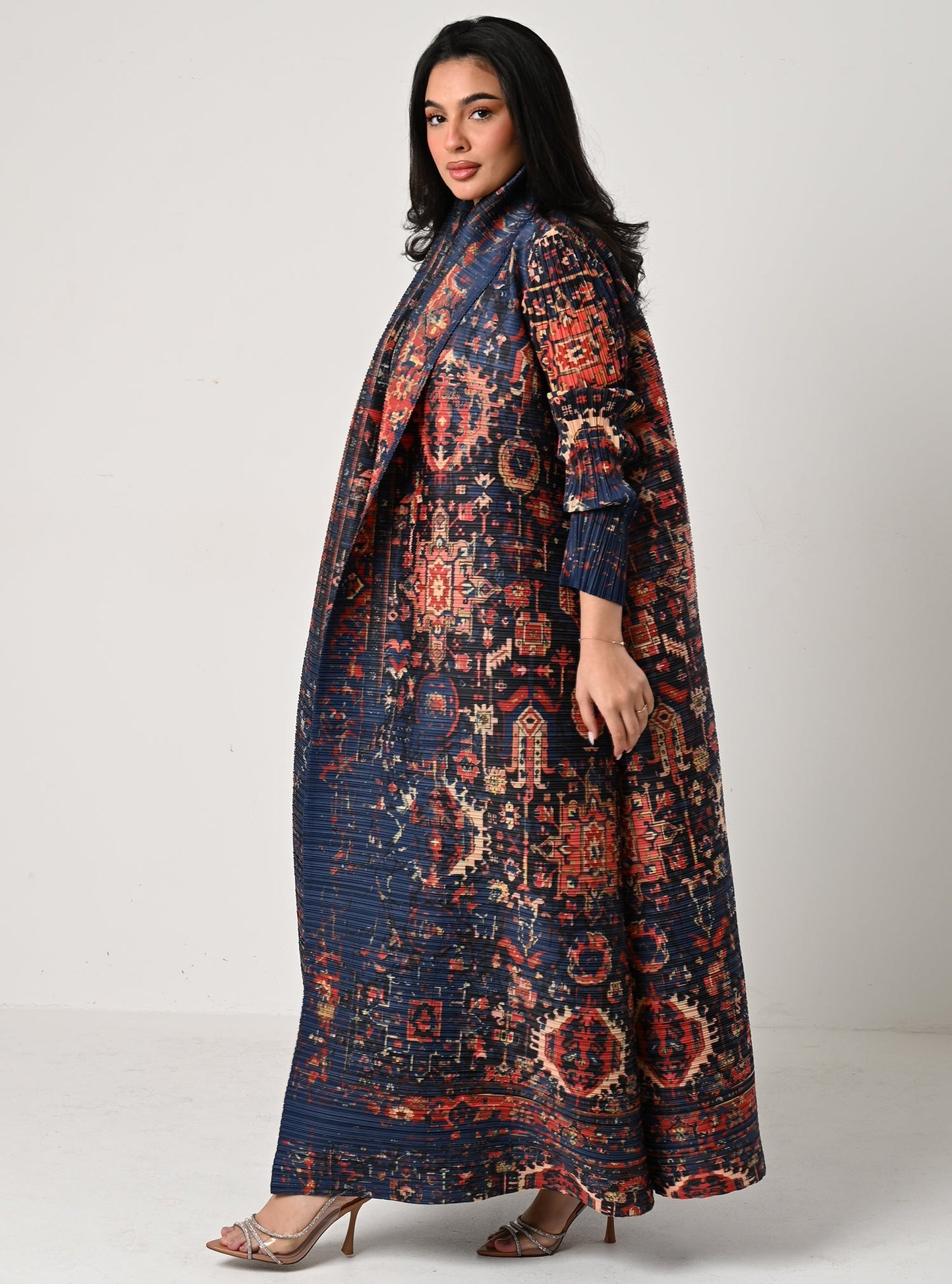FAB108-Patterned Pleats Abaya With headscarf