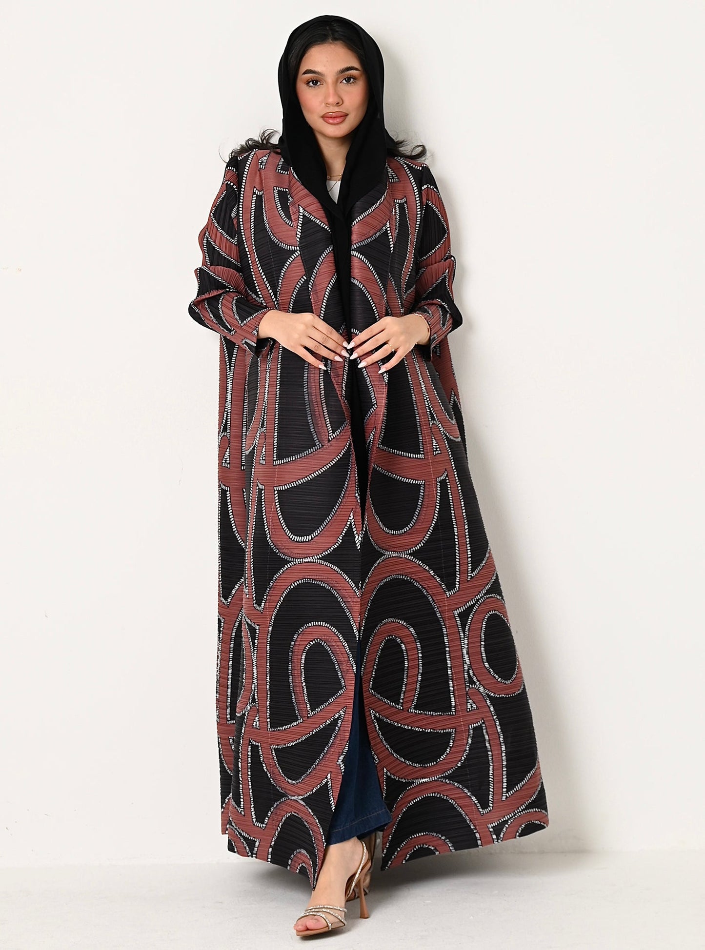 FAB107-Patterned Pleats Abaya With Headscarf