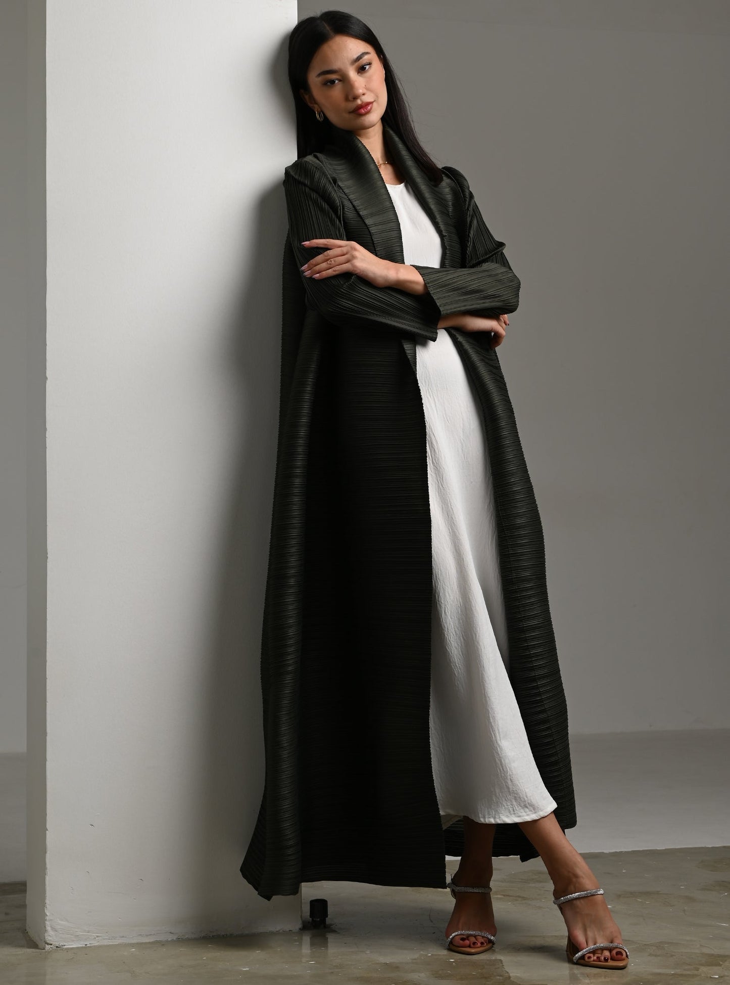 FAB113-Olive Pleats Abaya with headscarf
