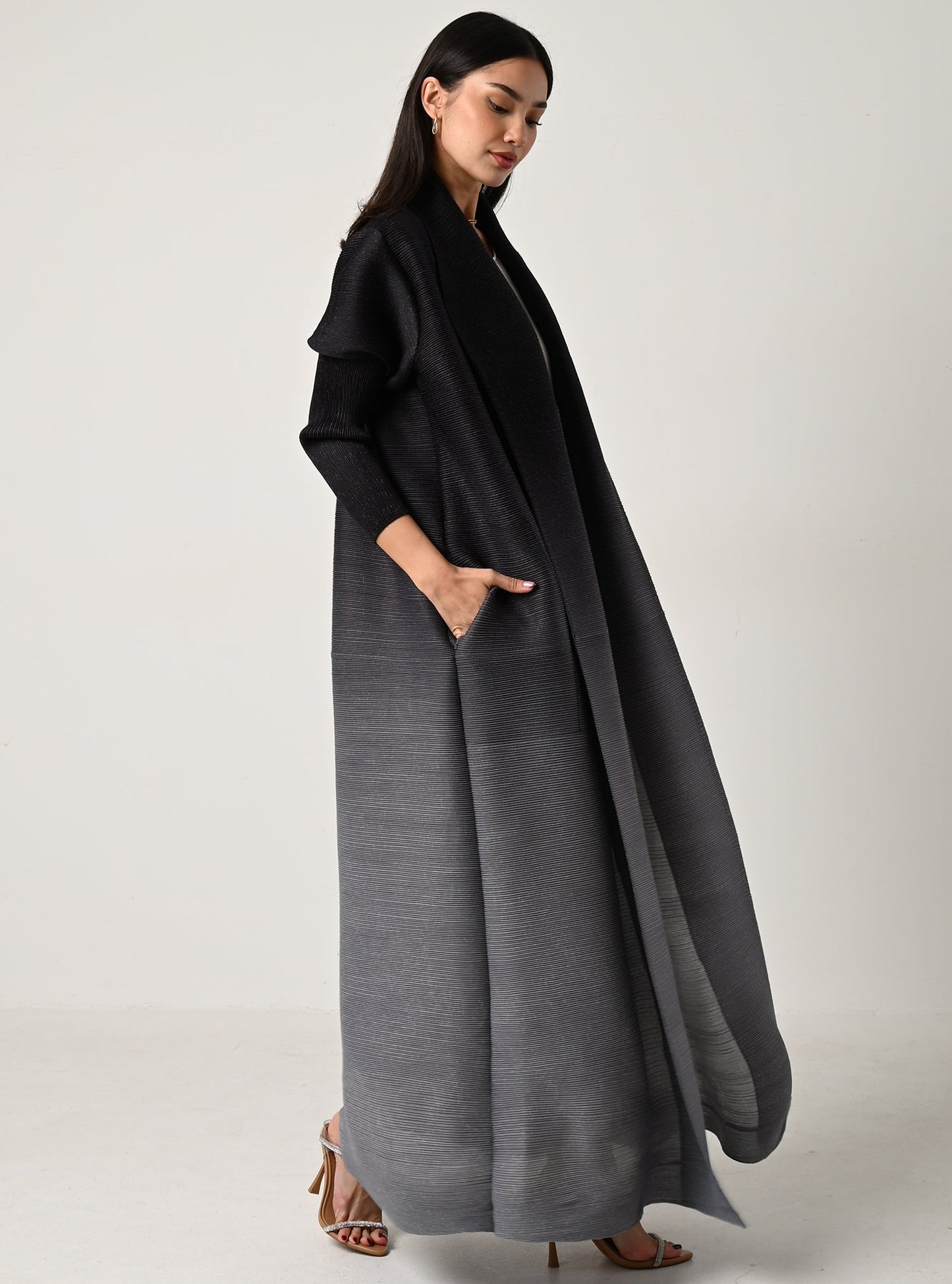 FAB117-Charcoal Ombré Pleats Abaya With Headscarf