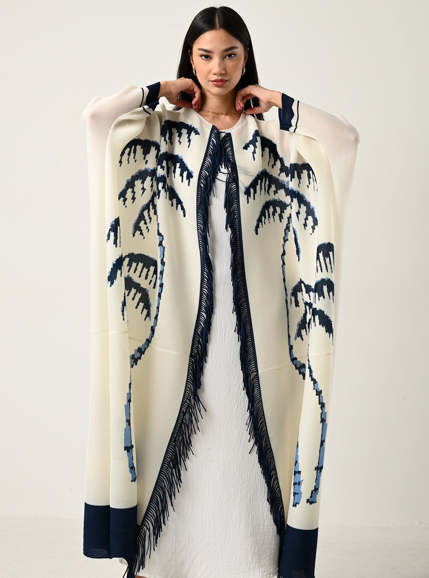 FAB116-White Palm-fringed pleats abaya with headscarf