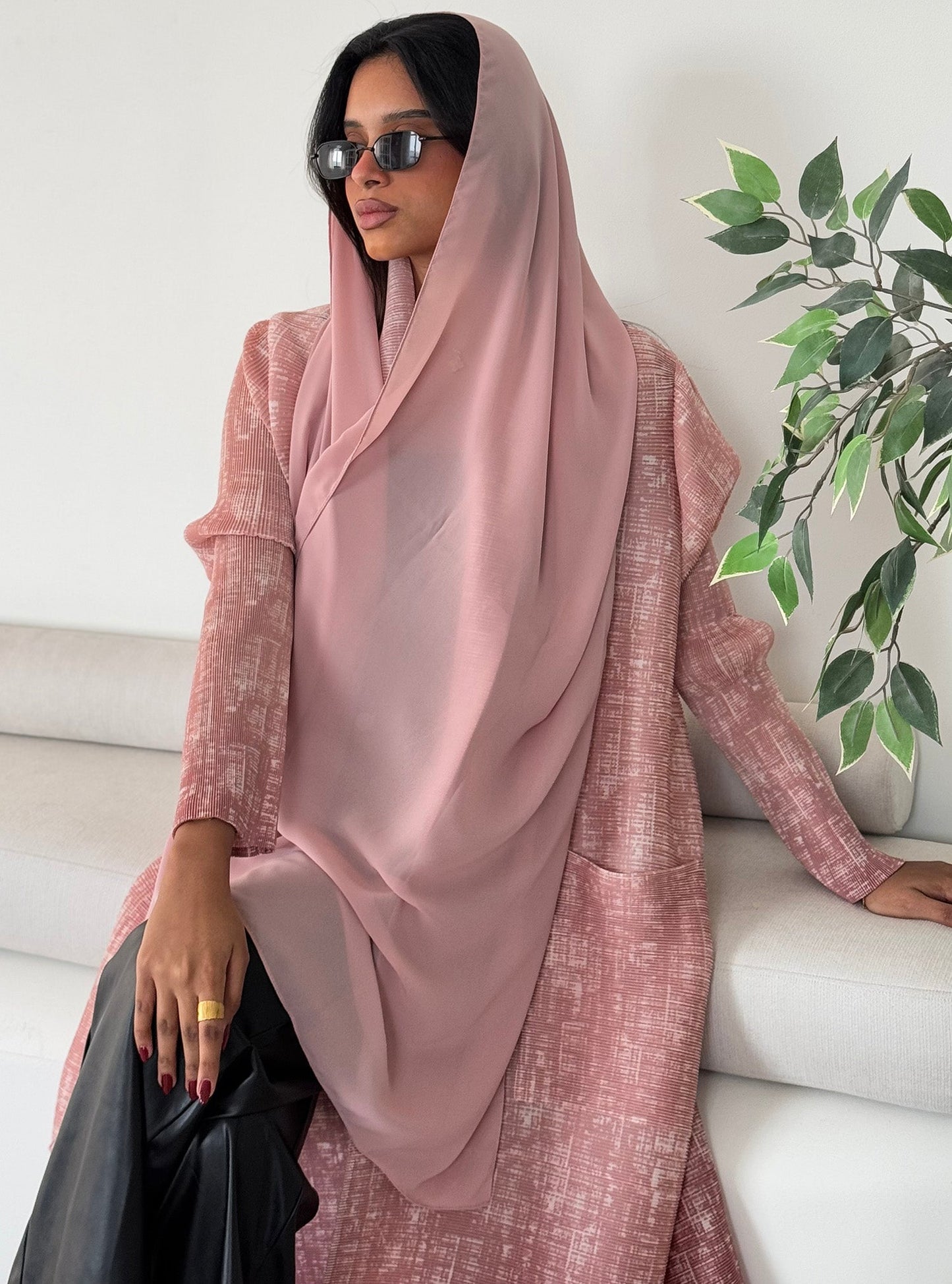 FAB128-Pink Ombre Pocket Abaya with headscarf