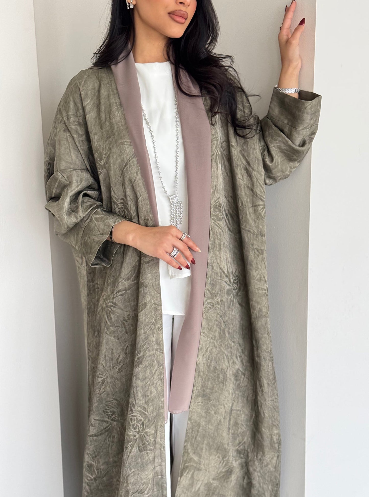 FAB164- Beige Jacquard Silk Abaya