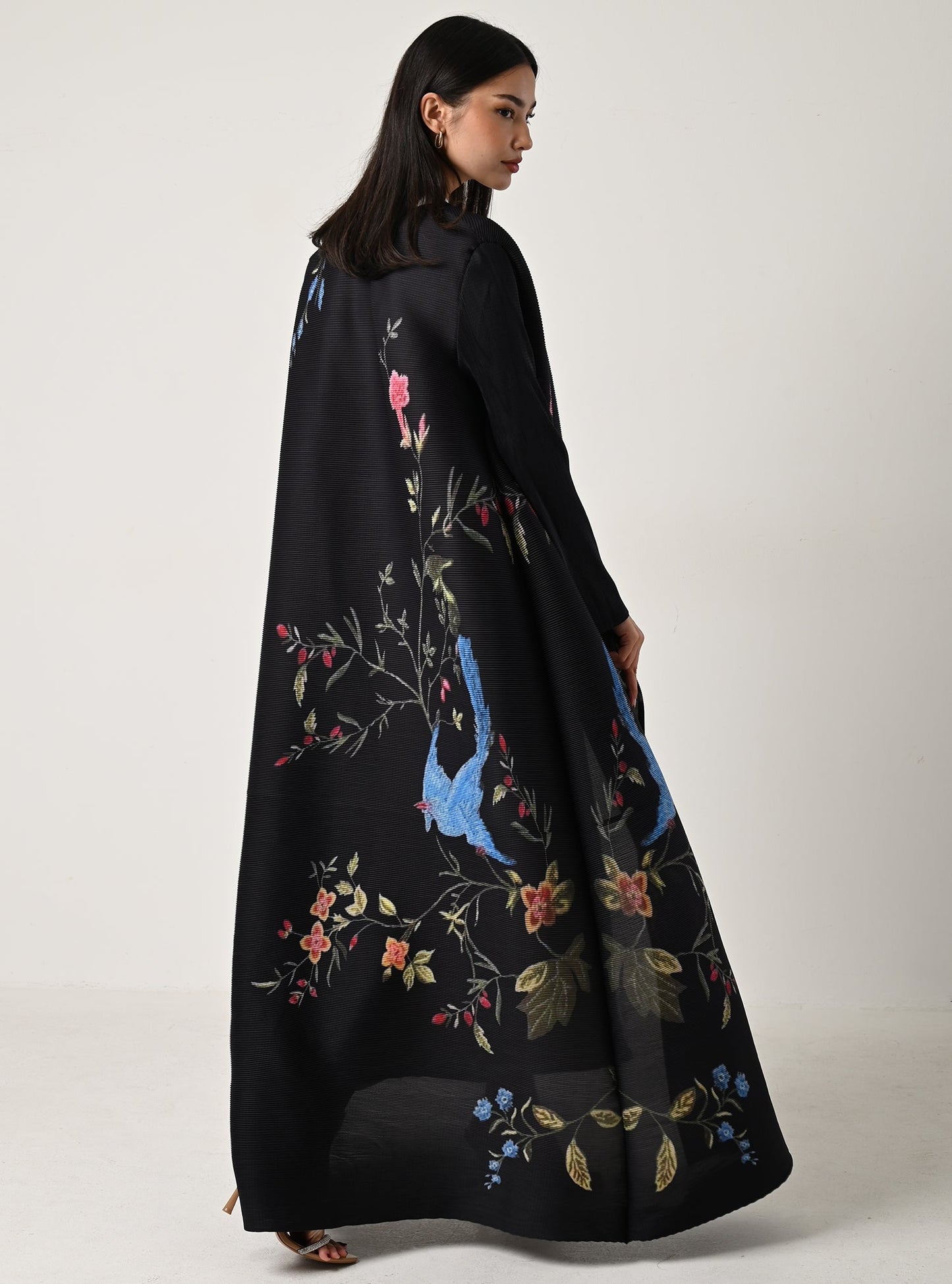 FAB114-Portrait Pleats Abaya with headscarf