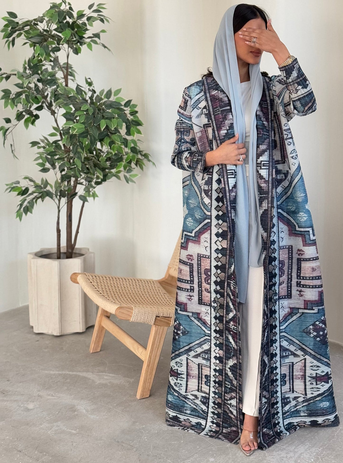 FAB132-Turquoise Pattern Pleats Abaya With Headscarf