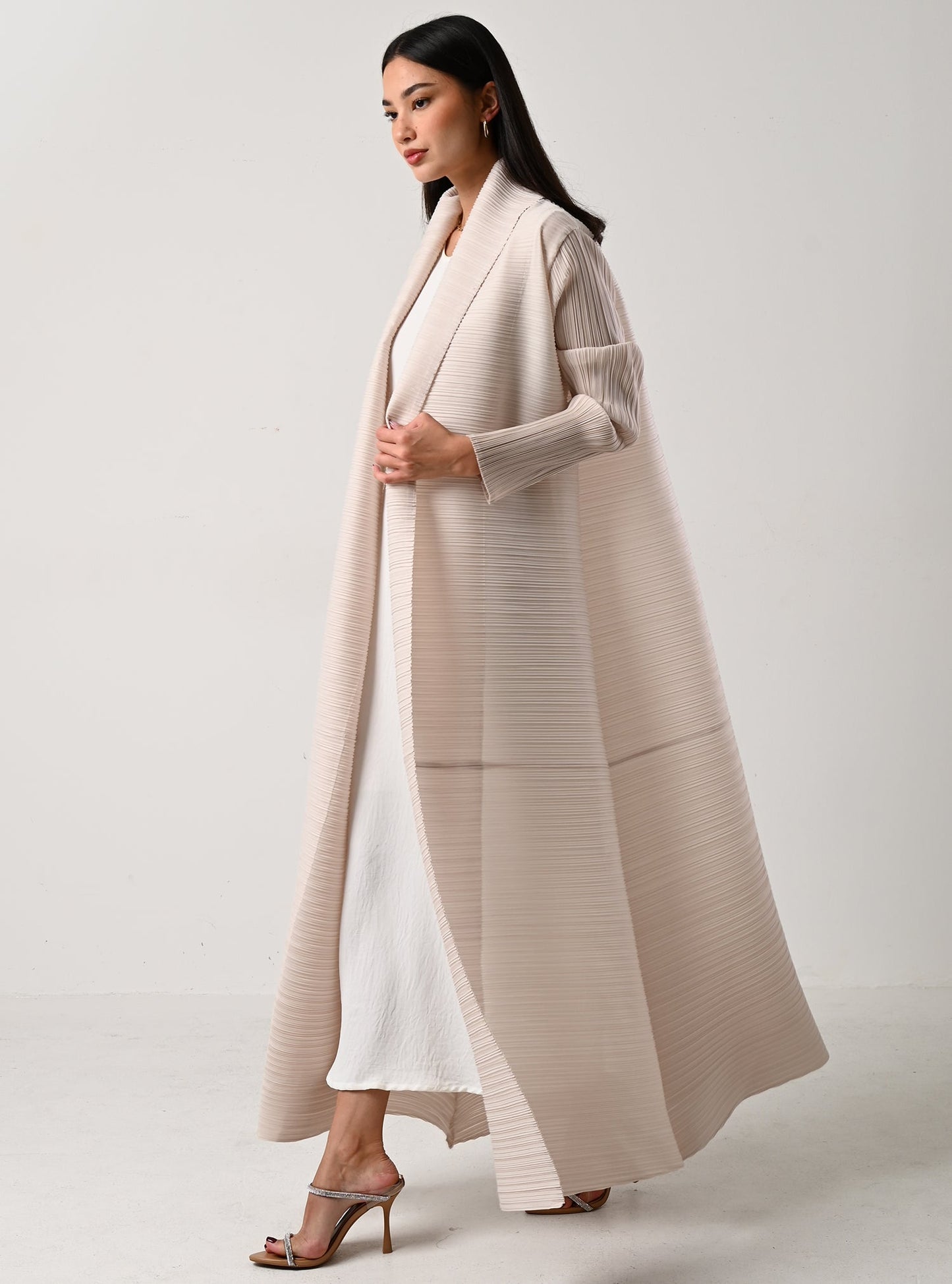 FAB113-Cream Pleats Abaya with headscarf