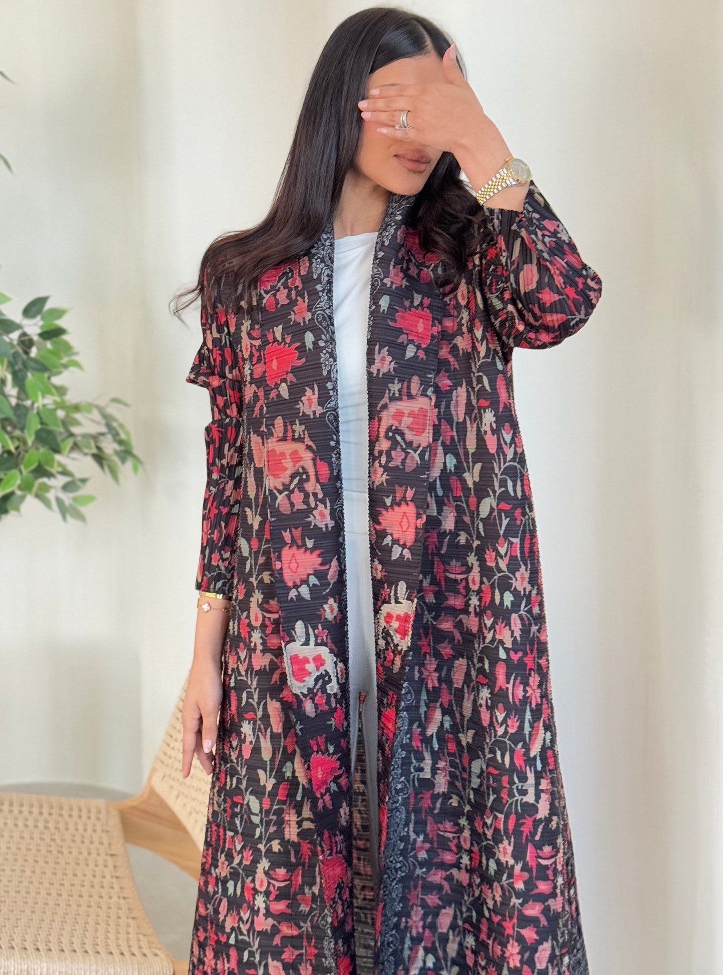 FAB131-Floral Red Pattern Pleats Abaya With Headscarf