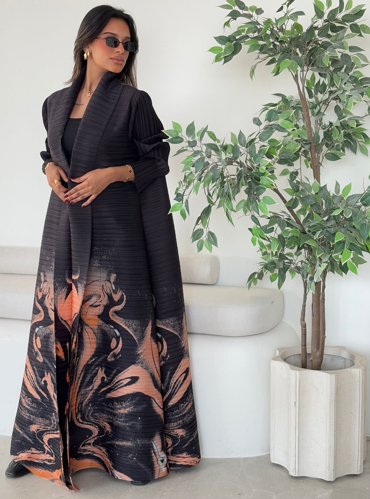 FAB126-Venus Pattern Pleats Abaya with headscarf