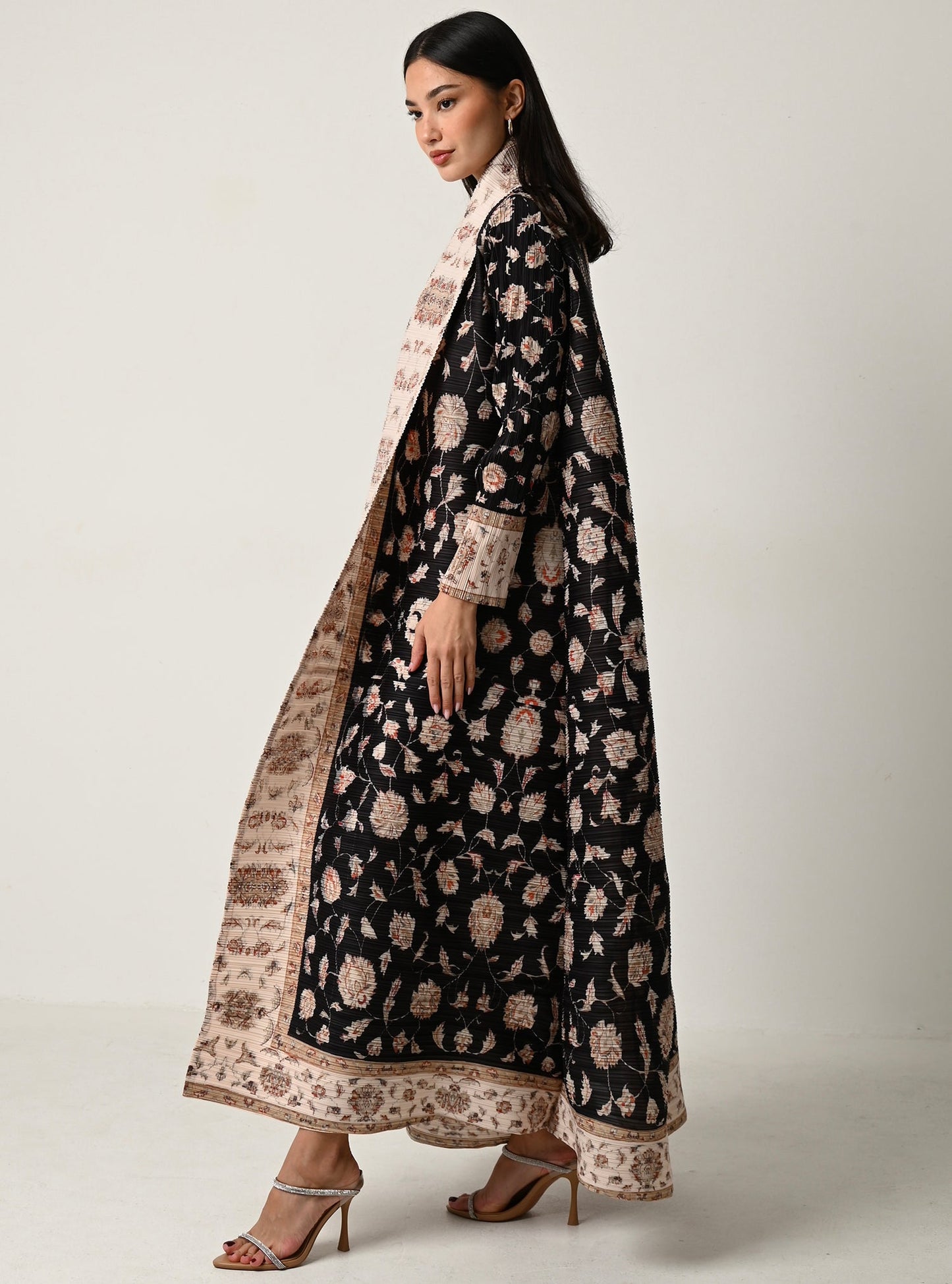 FAB121-Termeh Pleats Abaya with headscarf