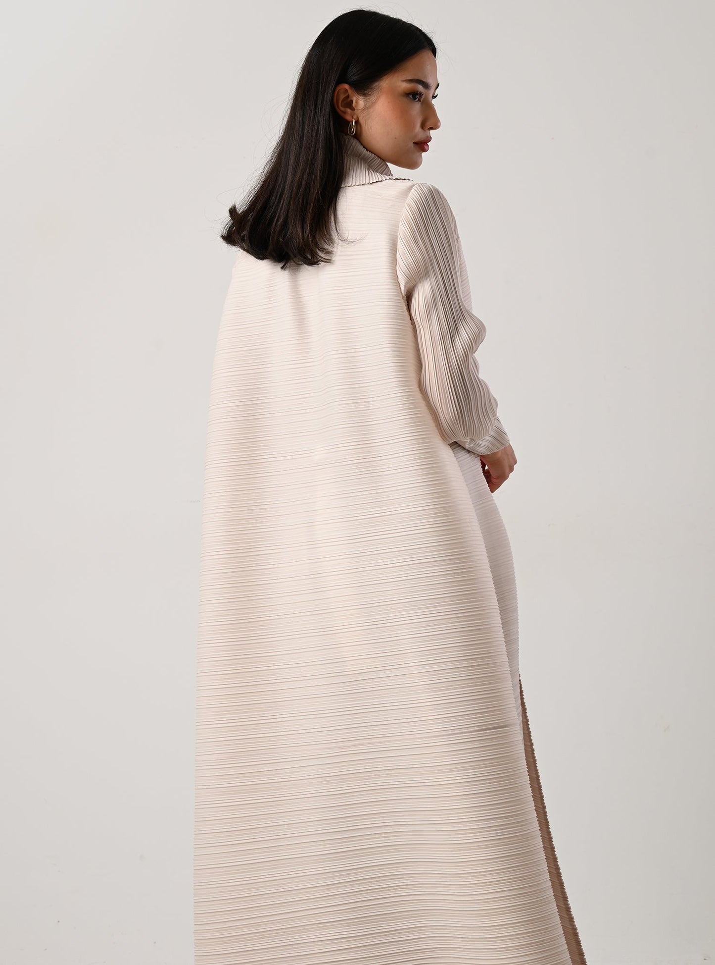 FAB113-Cream Pleats Abaya with headscarf