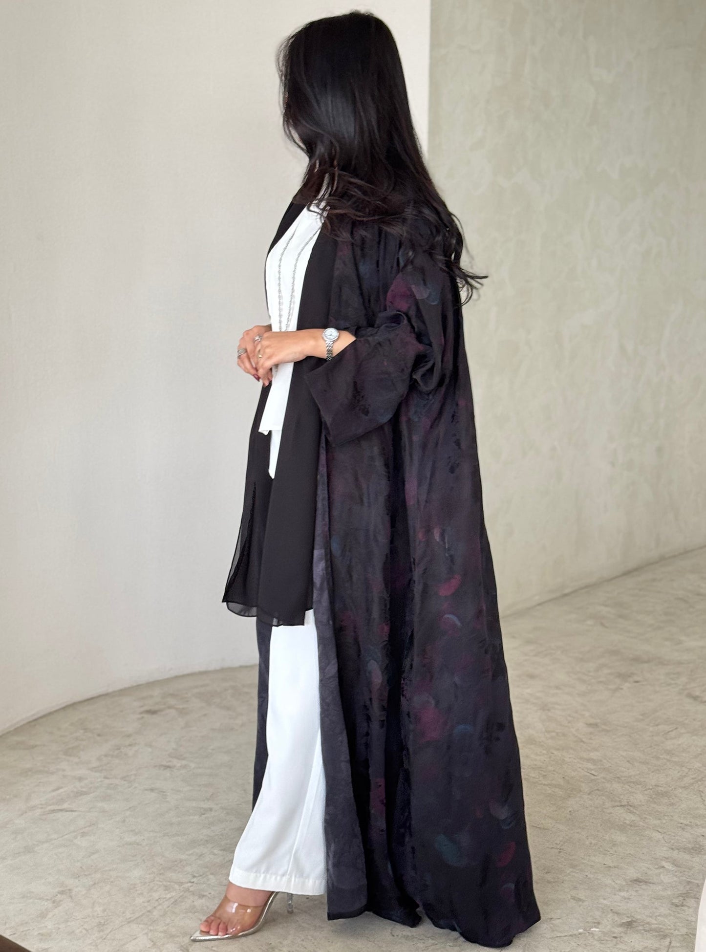 FAB158-Black Rose Jacquard A-Cut Abaya