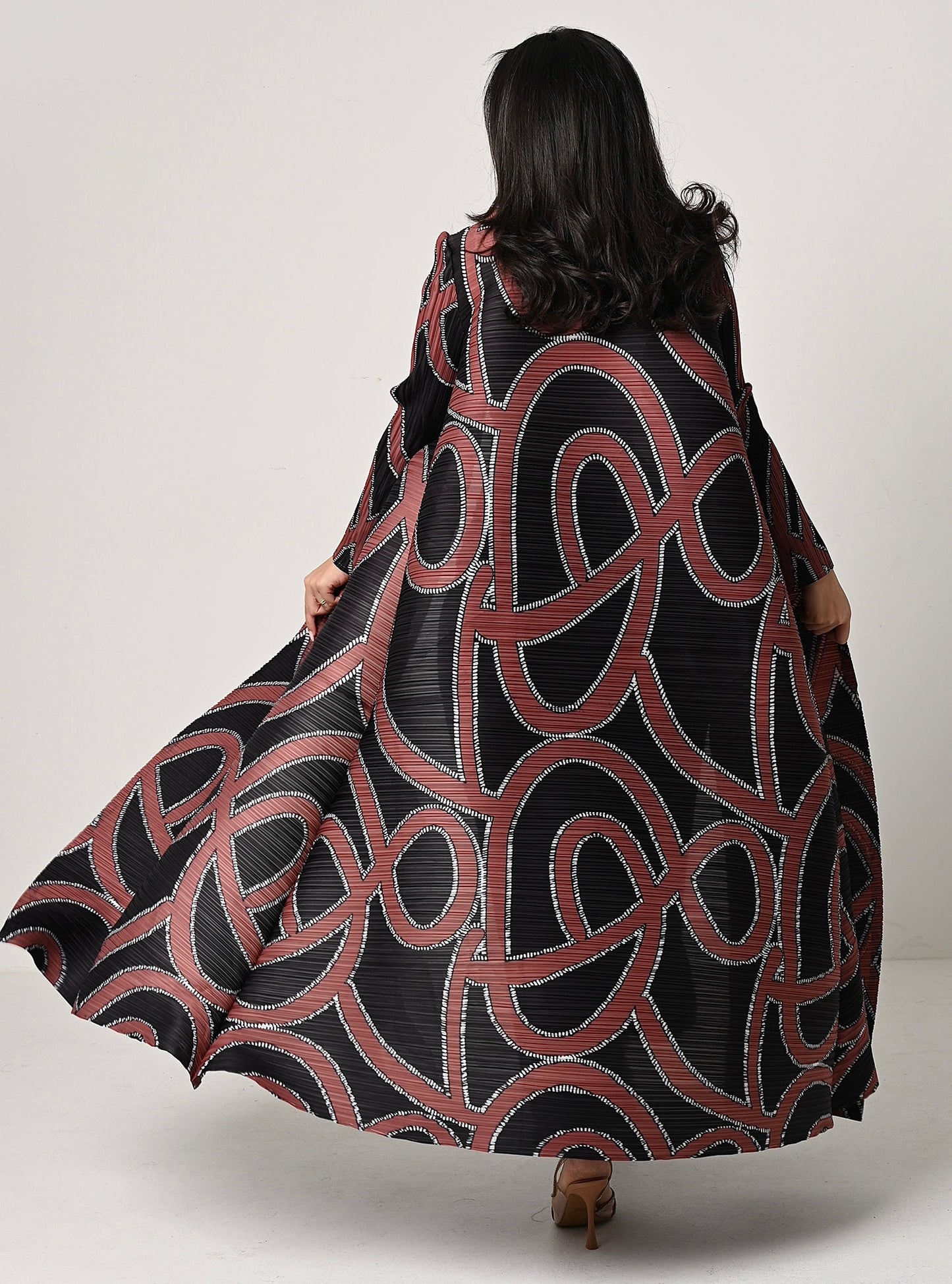 FAB107-Patterned Pleats Abaya With Headscarf