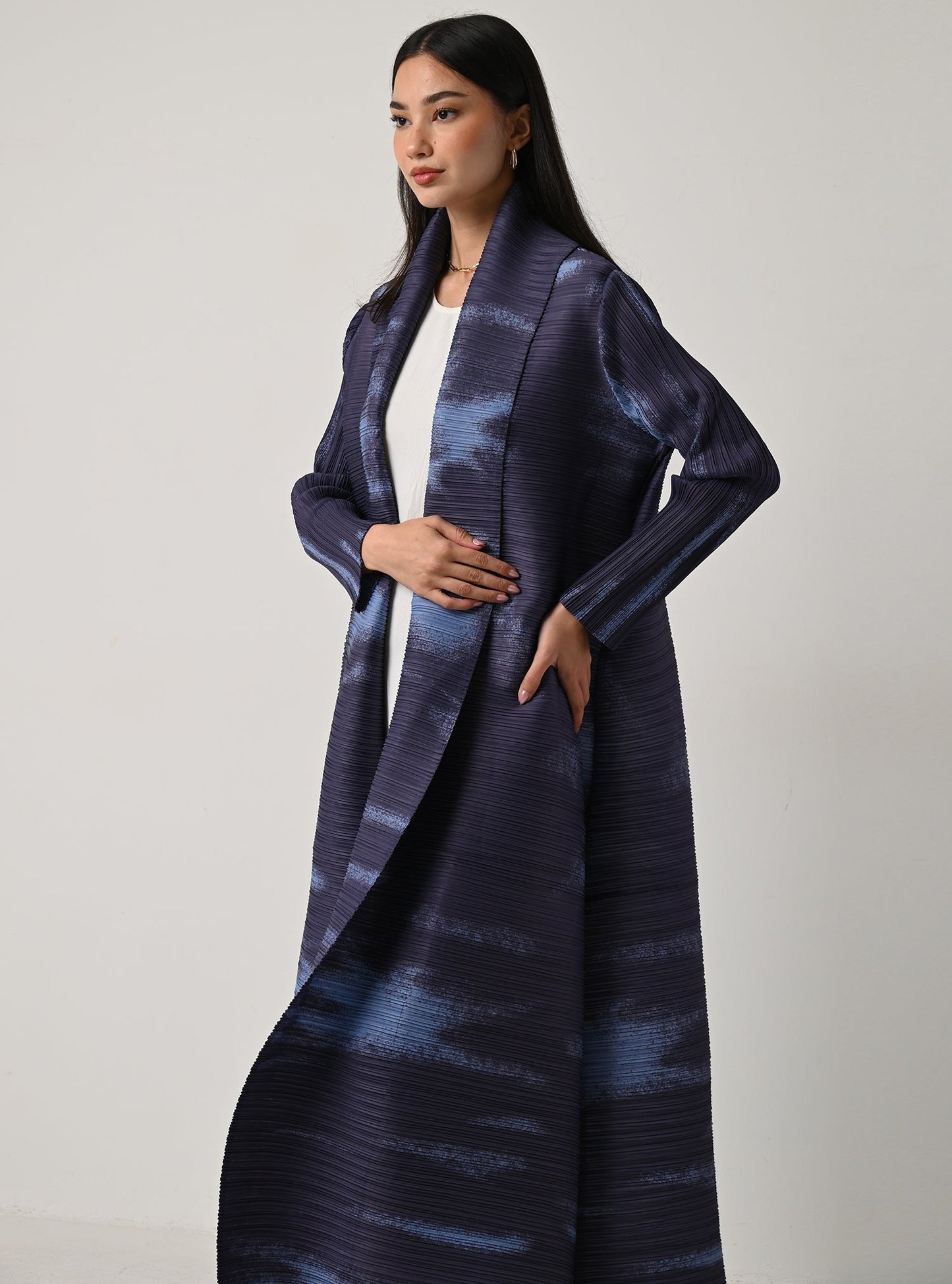 FAB119-Clouds Pleats Abaya with headscarf